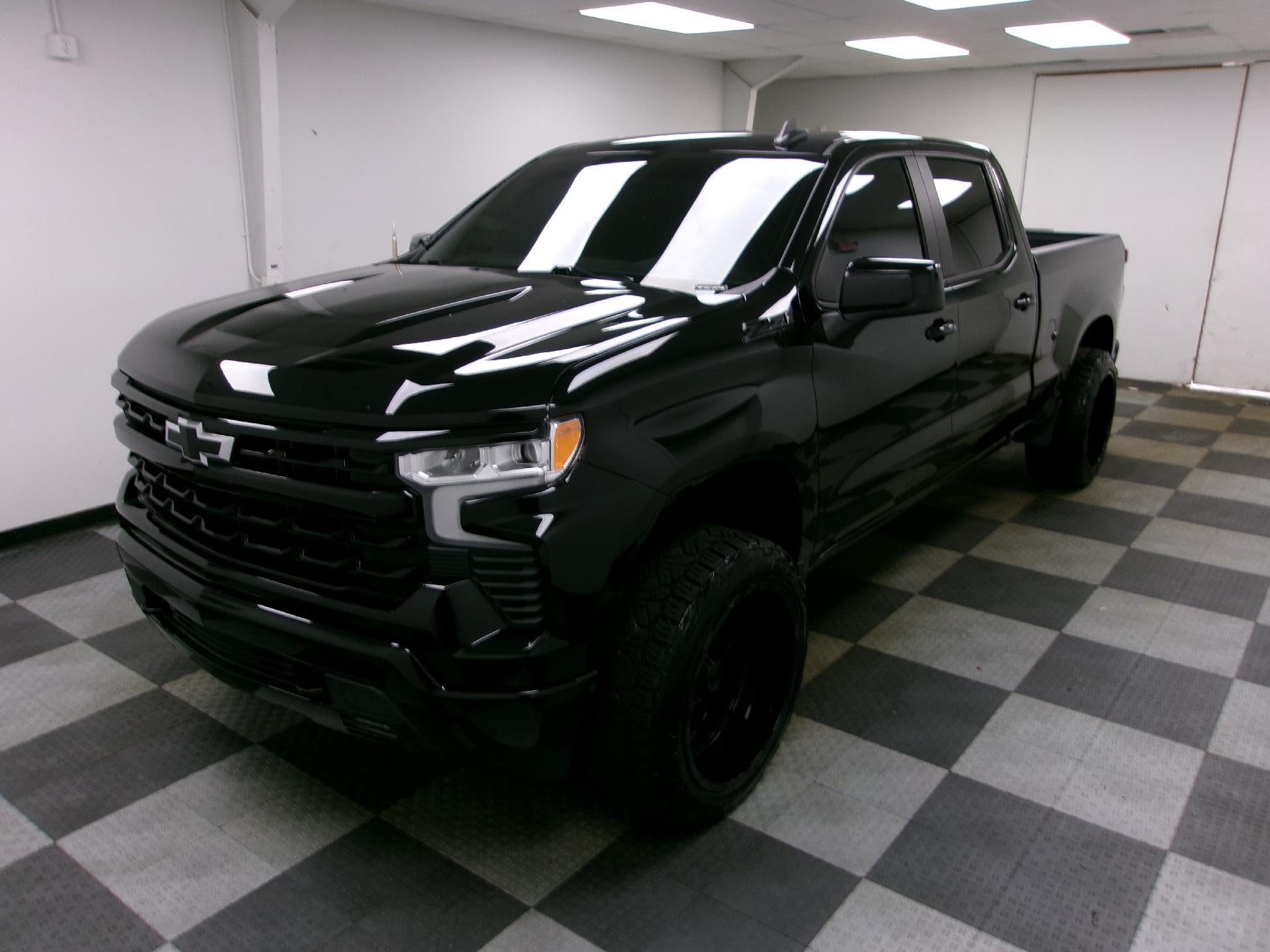 2024 Chevrolet Silverado 1500 Crew Cab Standard Box 4-Wheel Drive RST