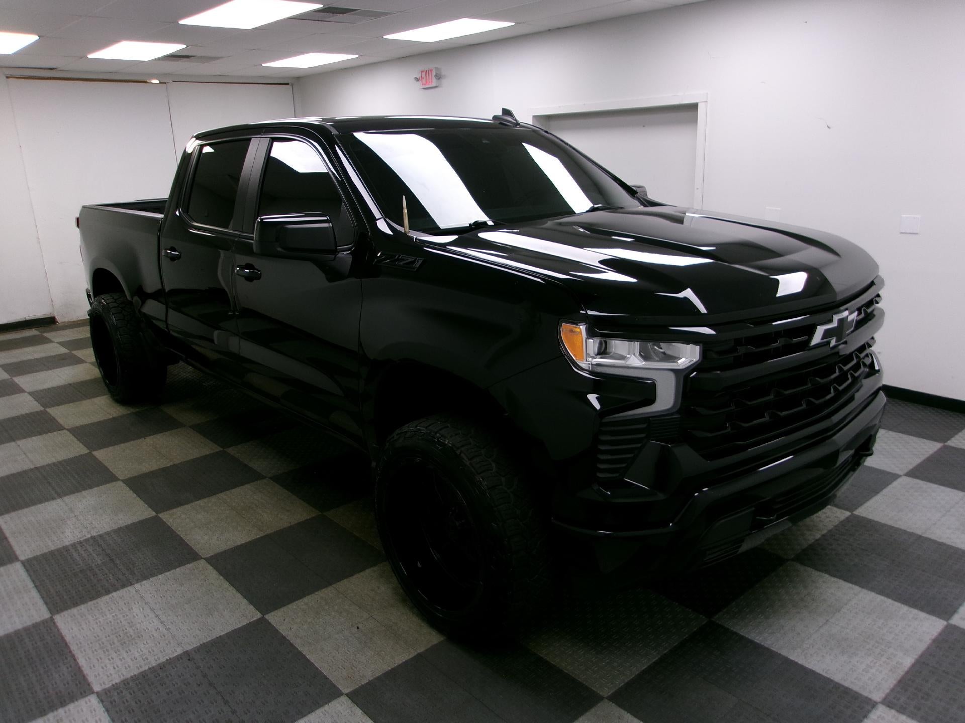 2024 Chevrolet Silverado 1500 Crew Cab Standard Box 4-Wheel Drive RST