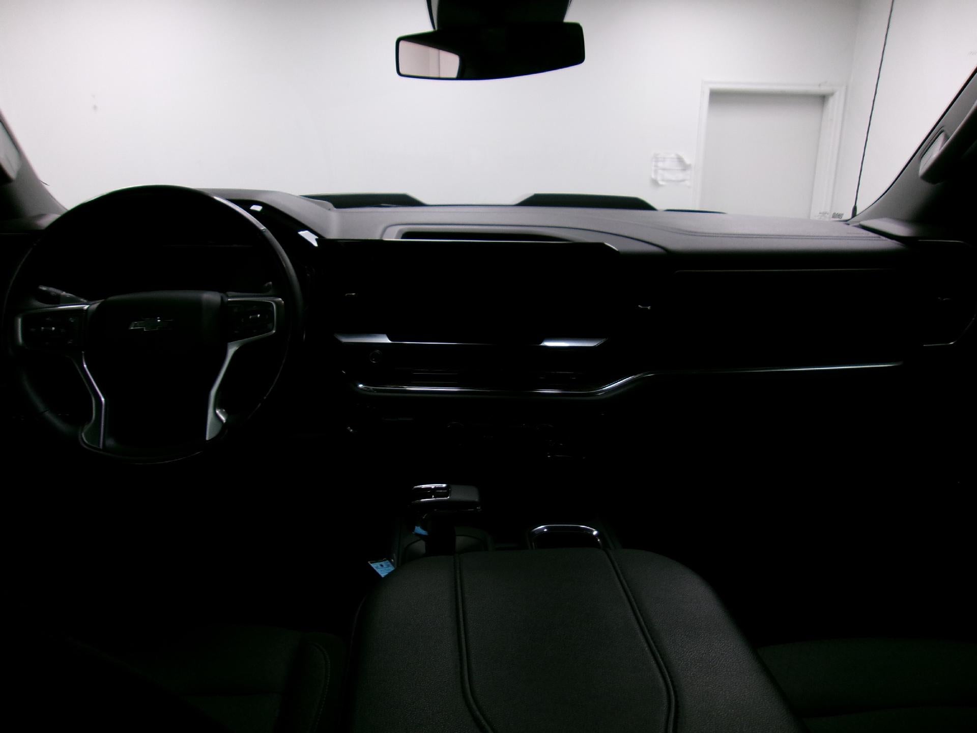 2024 Chevrolet Silverado 1500 Crew Cab Short Box 4-Wheel Drive LT Trail Boss