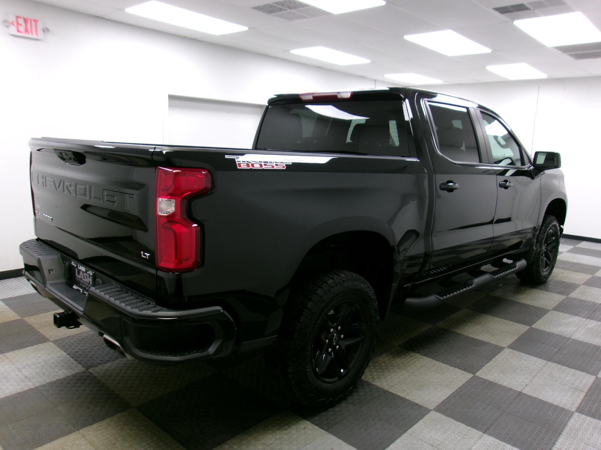 2024 Chevrolet Silverado 1500 Crew Cab Short Box 4-Wheel Drive LT Trail Boss