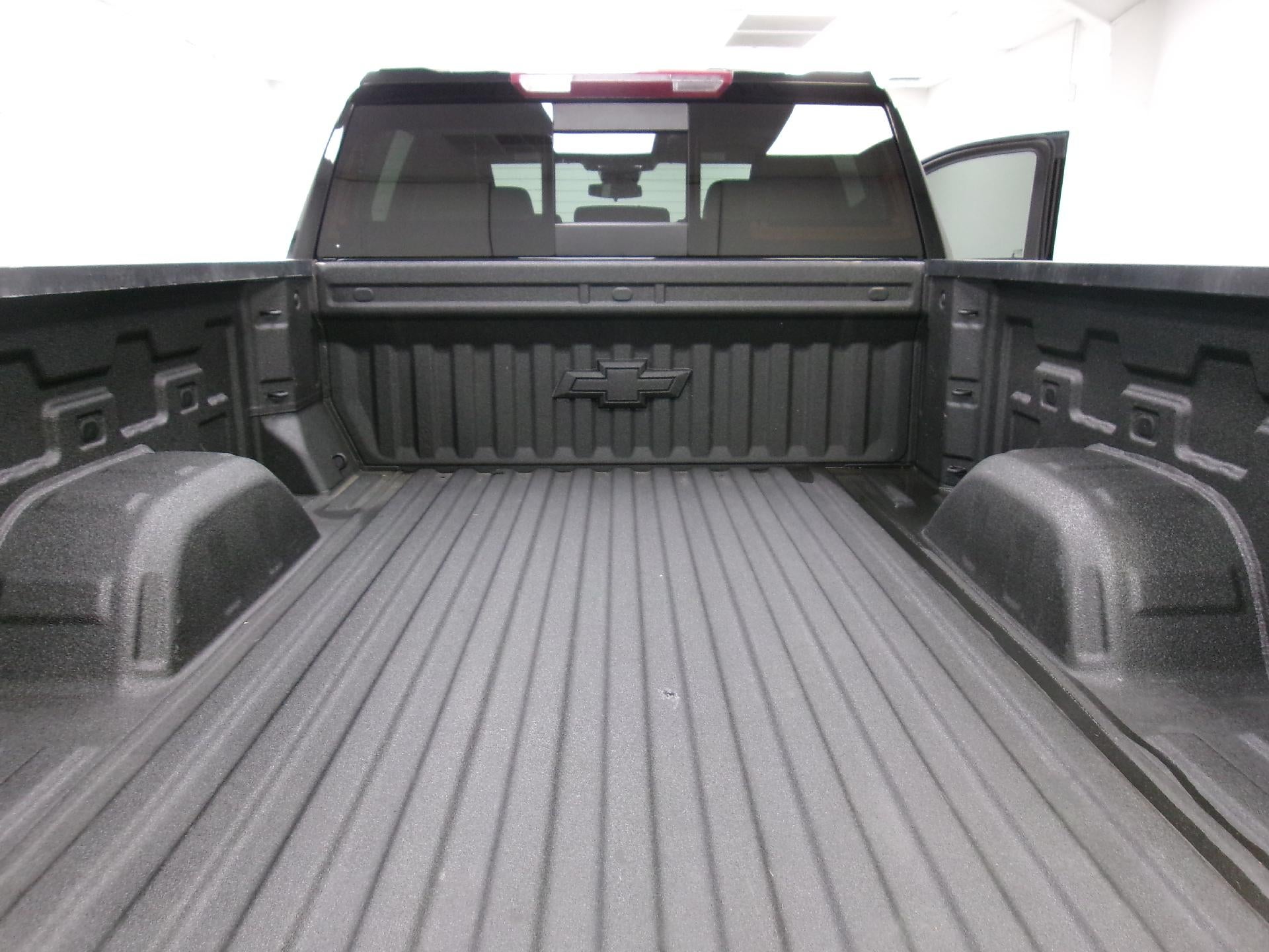 2024 Chevrolet Silverado 1500 Crew Cab Standard Box 4-Wheel Drive LT Trail Boss