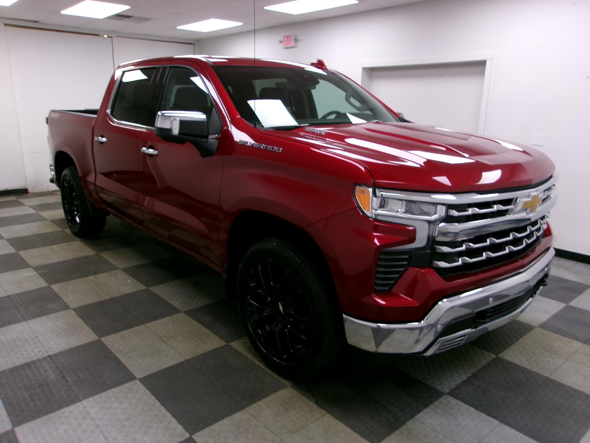 2023 Chevrolet Silverado 1500 Crew Cab Short Box 4-Wheel Drive LTZ
