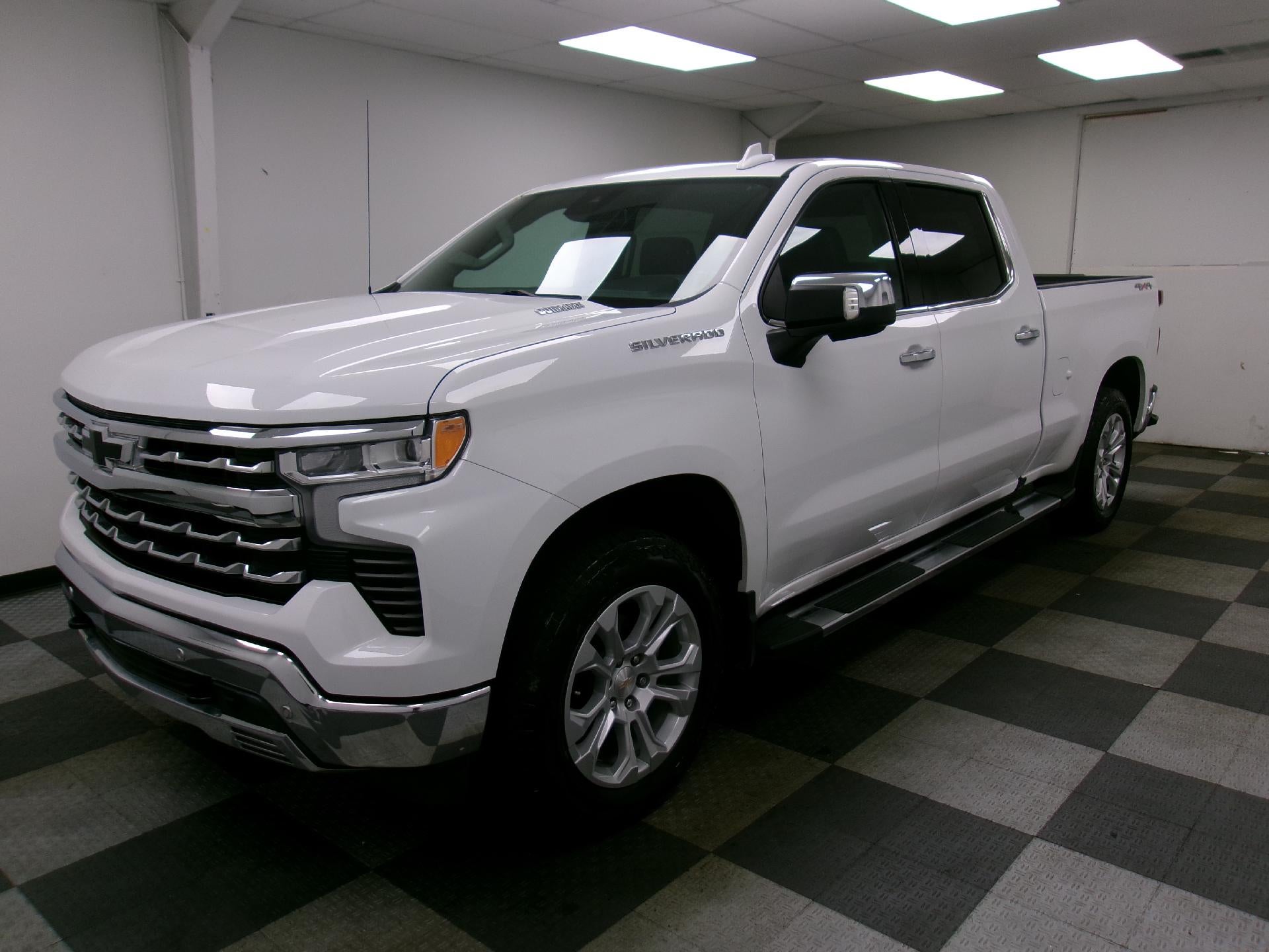 2022 Chevrolet Silverado 1500 Crew Cab Standard Box 4-Wheel Drive LTZ