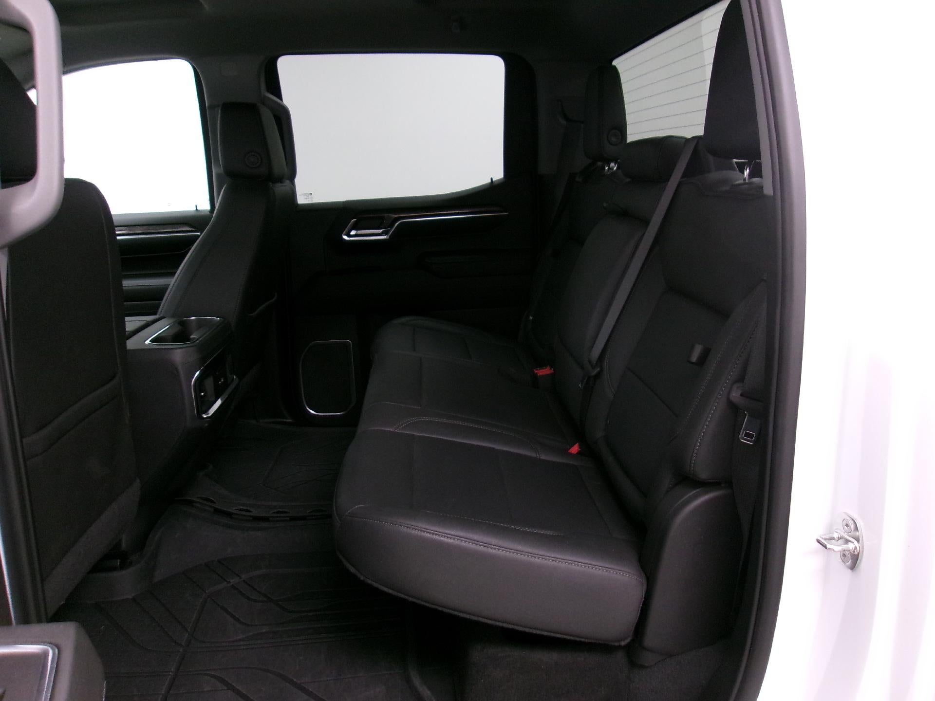2022 Chevrolet Silverado 1500 Crew Cab Standard Box 4-Wheel Drive LTZ