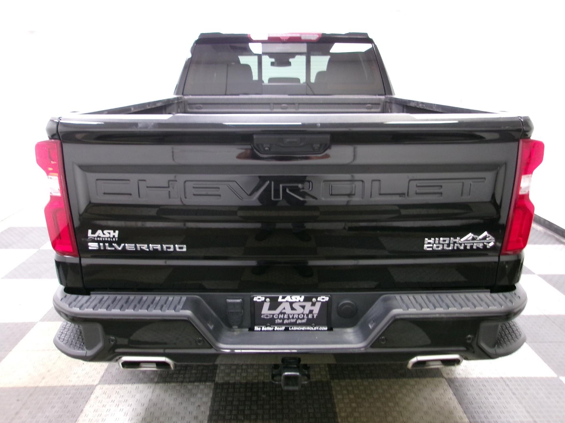 2023 Chevrolet Silverado 1500 Crew Cab Standard Box 4-Wheel Drive High Country