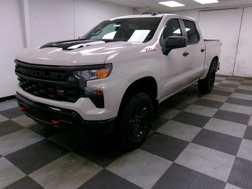 2026 Chevrolet Silverado 1500 Crew Cab Short Box 4-Wheel Drive Custom Trail Boss