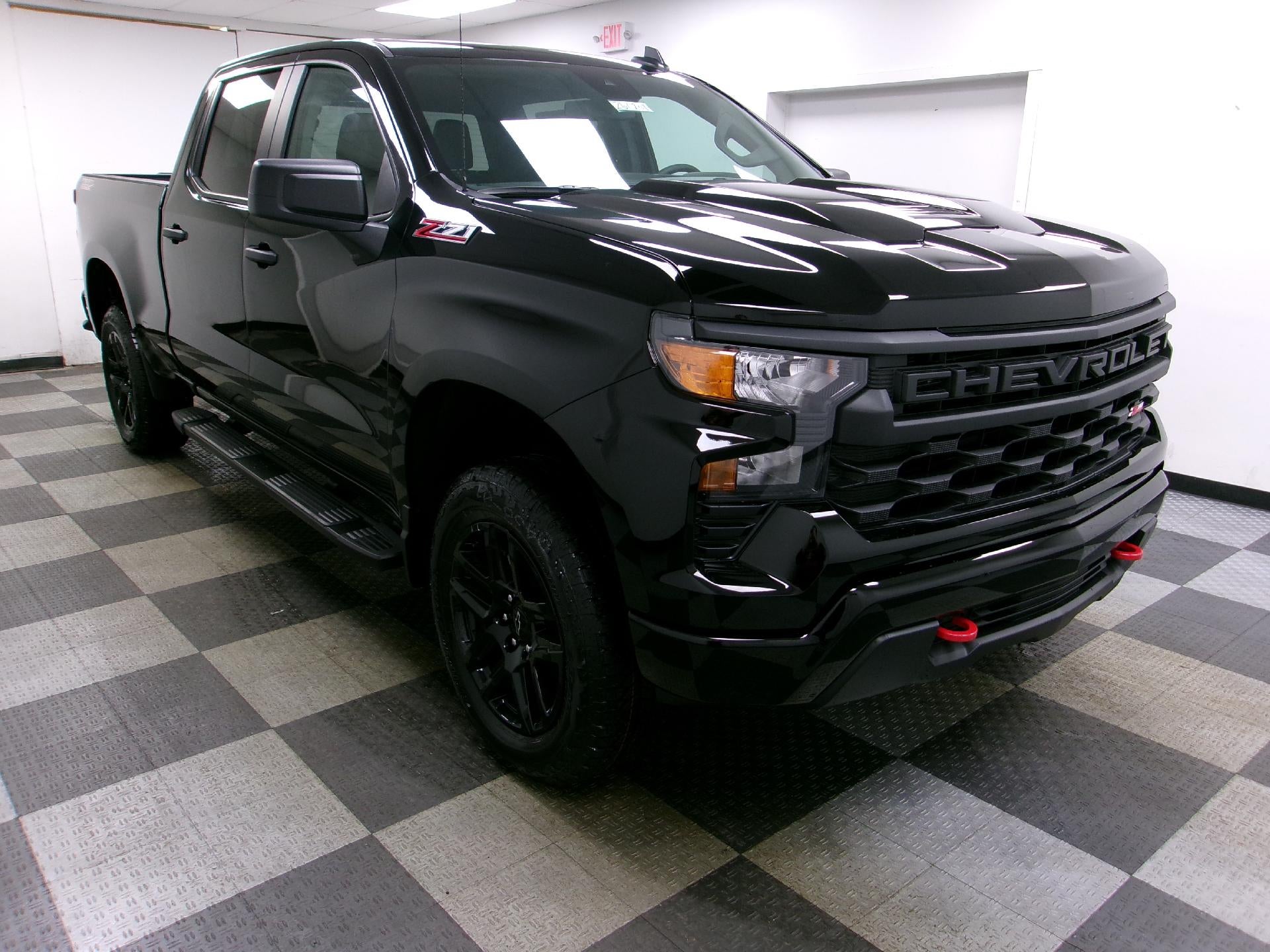 2026 Chevrolet Silverado 1500 Crew Cab Standard Box 4-Wheel Drive Custom Trail Boss