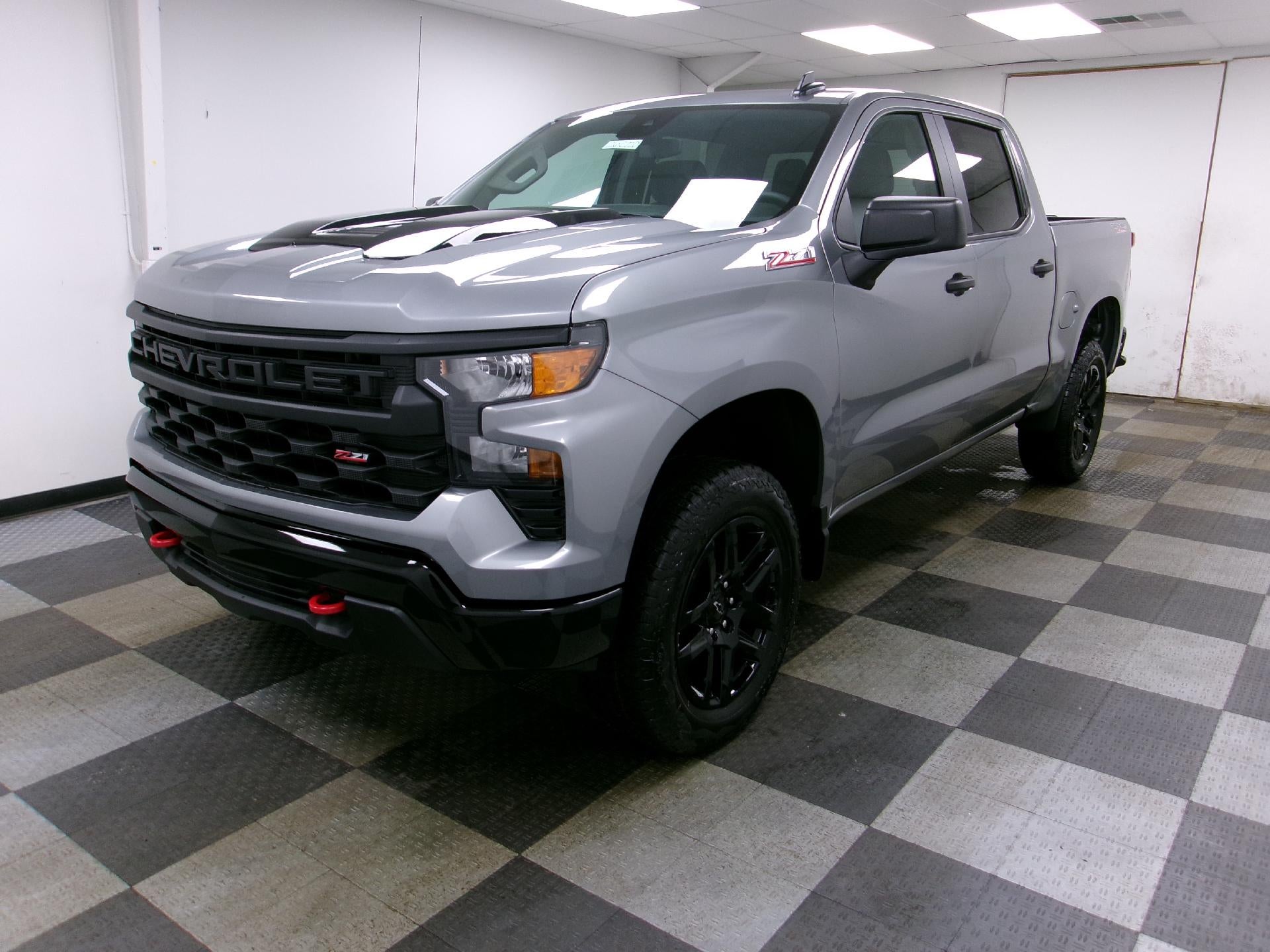 2026 Chevrolet Silverado 1500 Crew Cab Short Box 4-Wheel Drive Custom Trail Boss