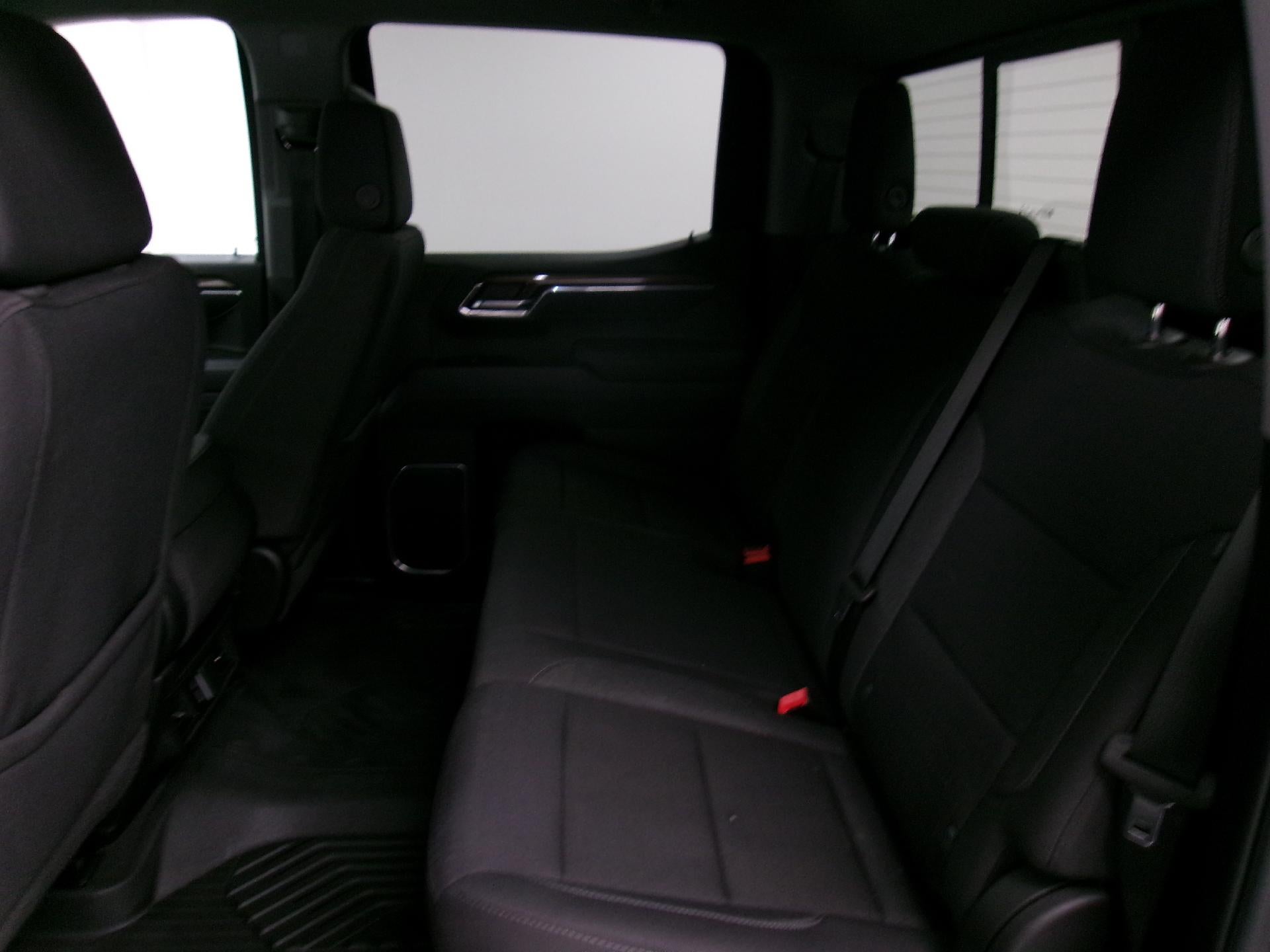 2025 Chevrolet Silverado 1500 Crew Cab Short Box 4-Wheel Drive LT 1LT