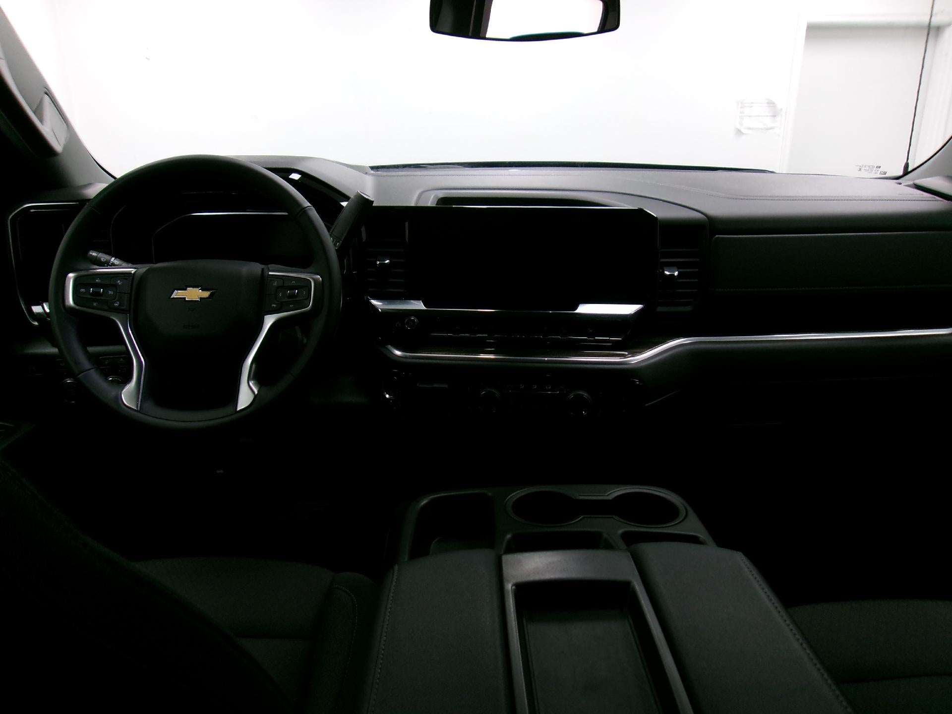 2025 Chevrolet Silverado 1500 Crew Cab Short Box 4-Wheel Drive LT 1LT