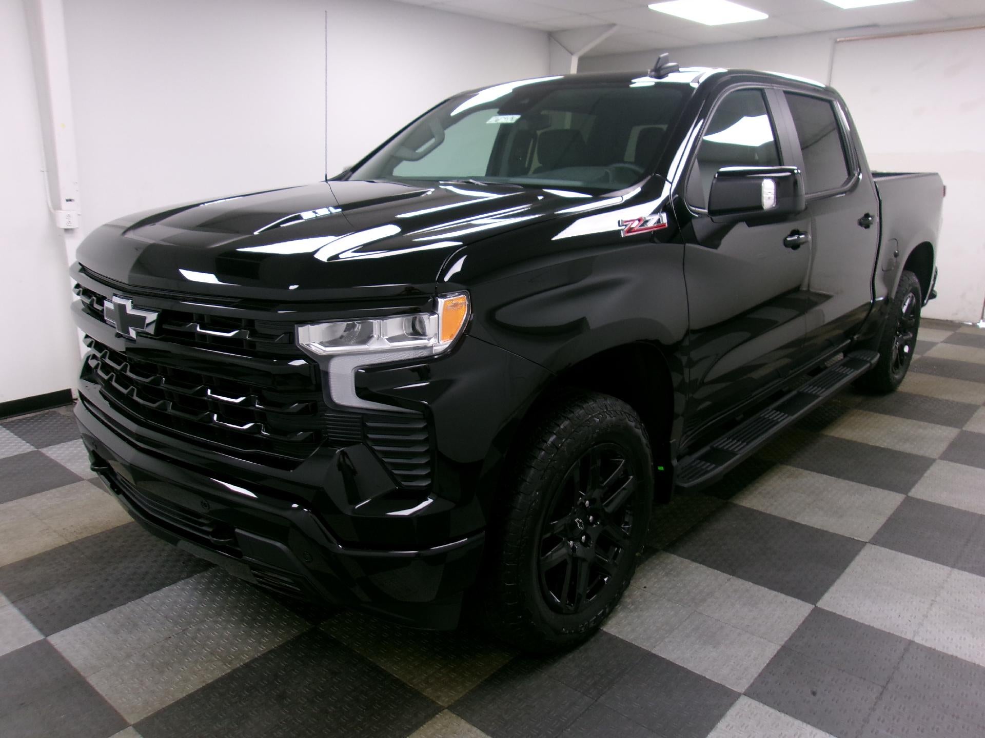 2026 Chevrolet Silverado 1500 Crew Cab Short Box 4-Wheel Drive RST