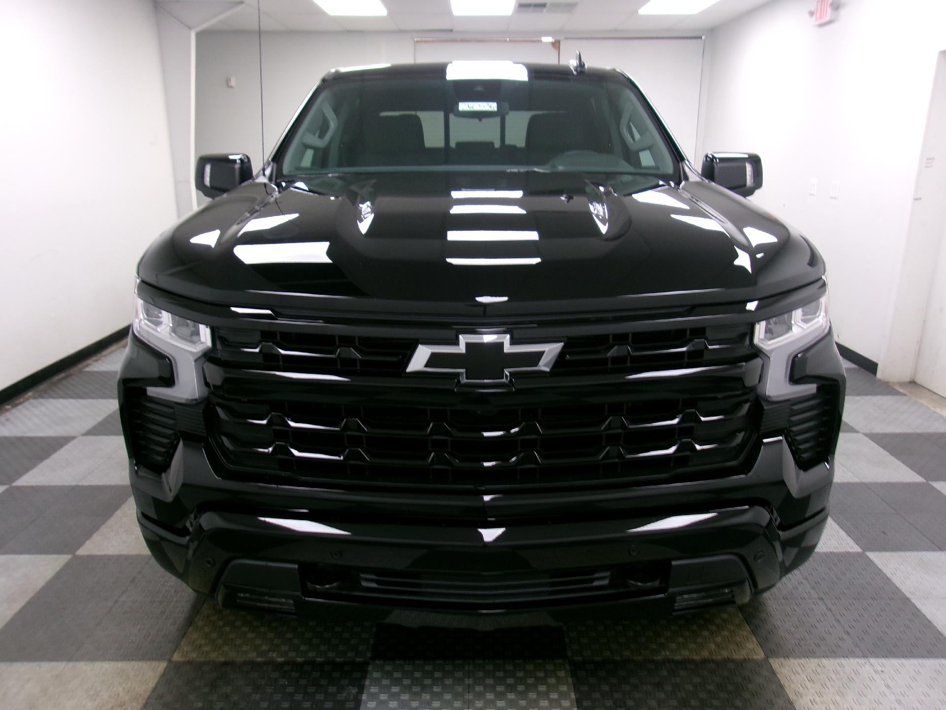 2026 Chevrolet Silverado 1500 Crew Cab Short Box 4-Wheel Drive RST