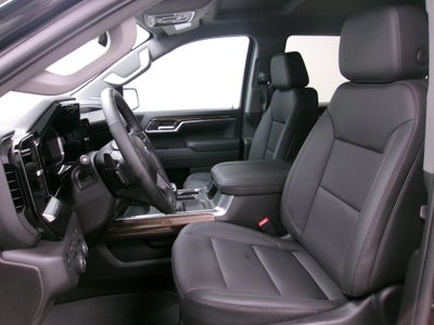2026 Chevrolet Silverado 1500 Crew Cab Short Box 4-Wheel Drive RST