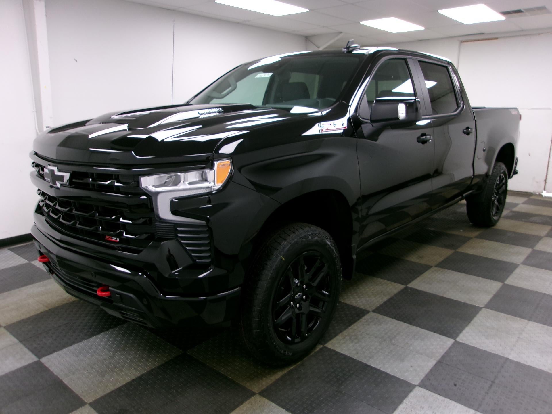 2026 Chevrolet Silverado 1500 Crew Cab Standard Box 4-Wheel Drive LT Trail Boss