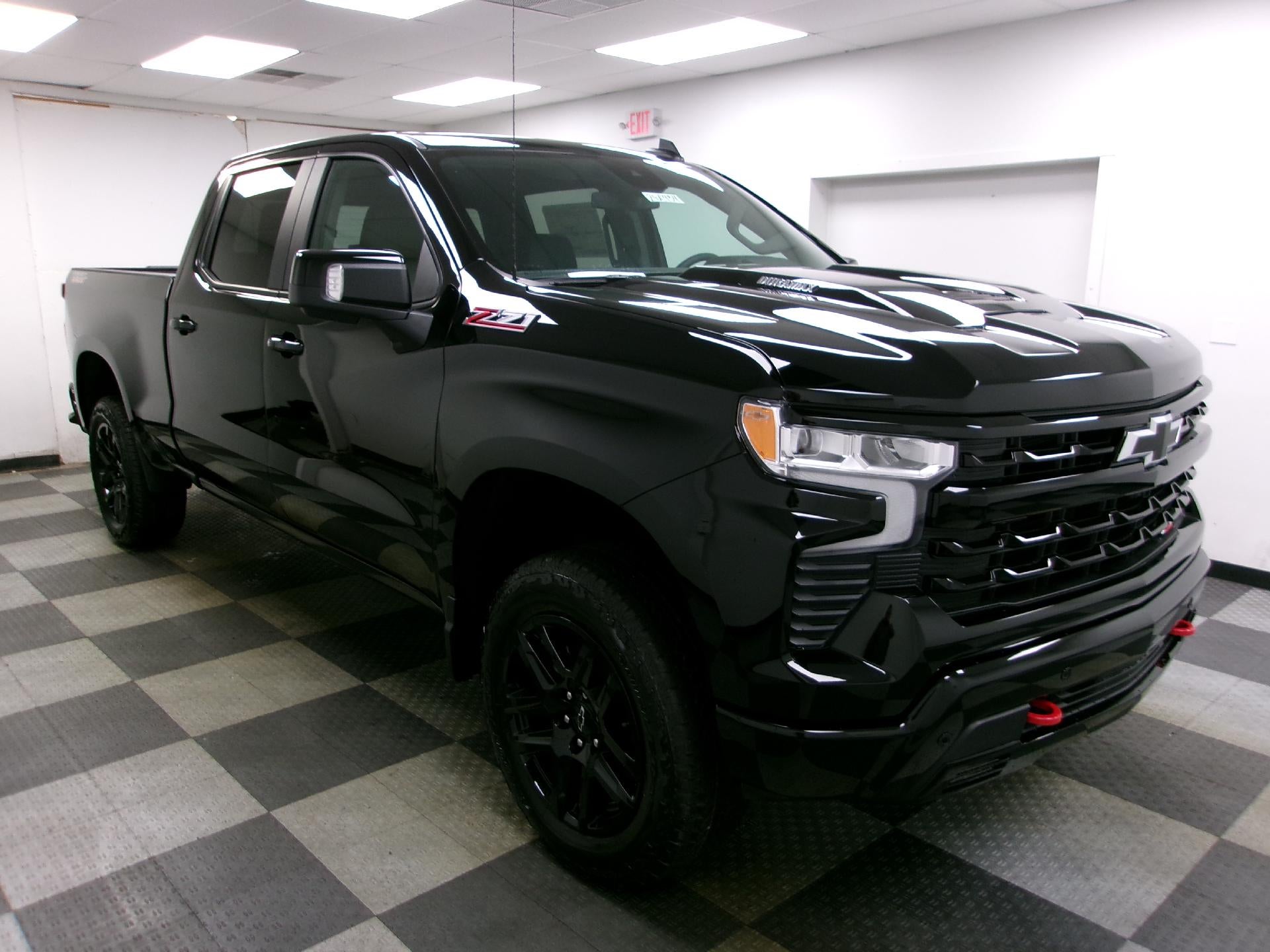 2026 Chevrolet Silverado 1500 Crew Cab Standard Box 4-Wheel Drive LT Trail Boss