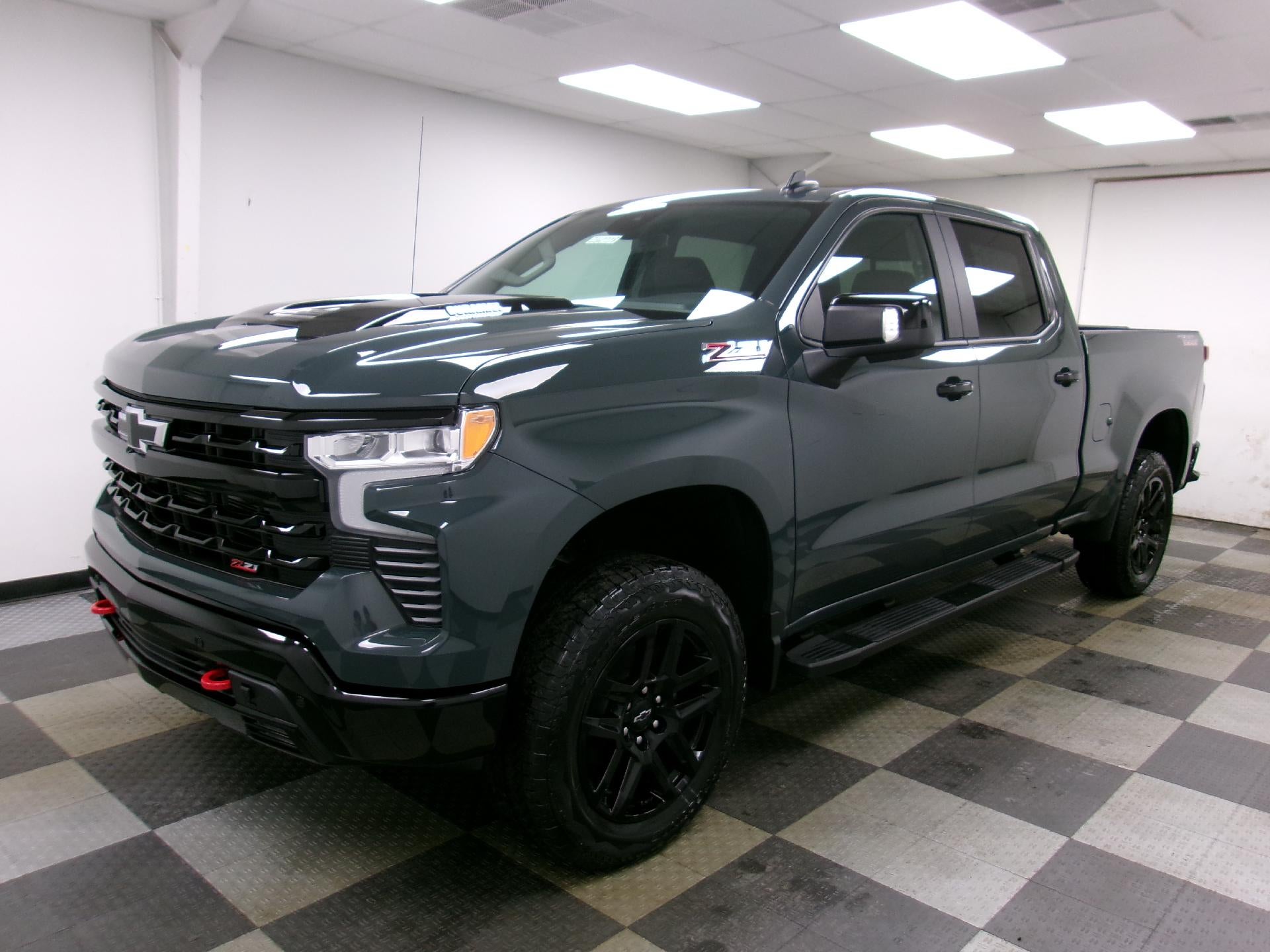 2026 Chevrolet Silverado 1500 Crew Cab Standard Box 4-Wheel Drive LT Trail Boss