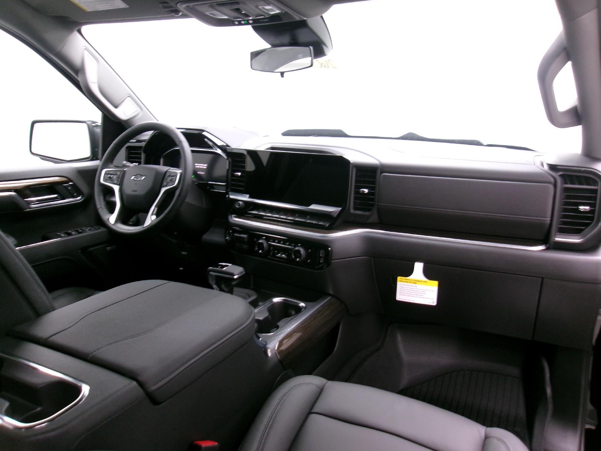 2026 Chevrolet Silverado 1500 Crew Cab Short Box 4-Wheel Drive LT Trail Boss