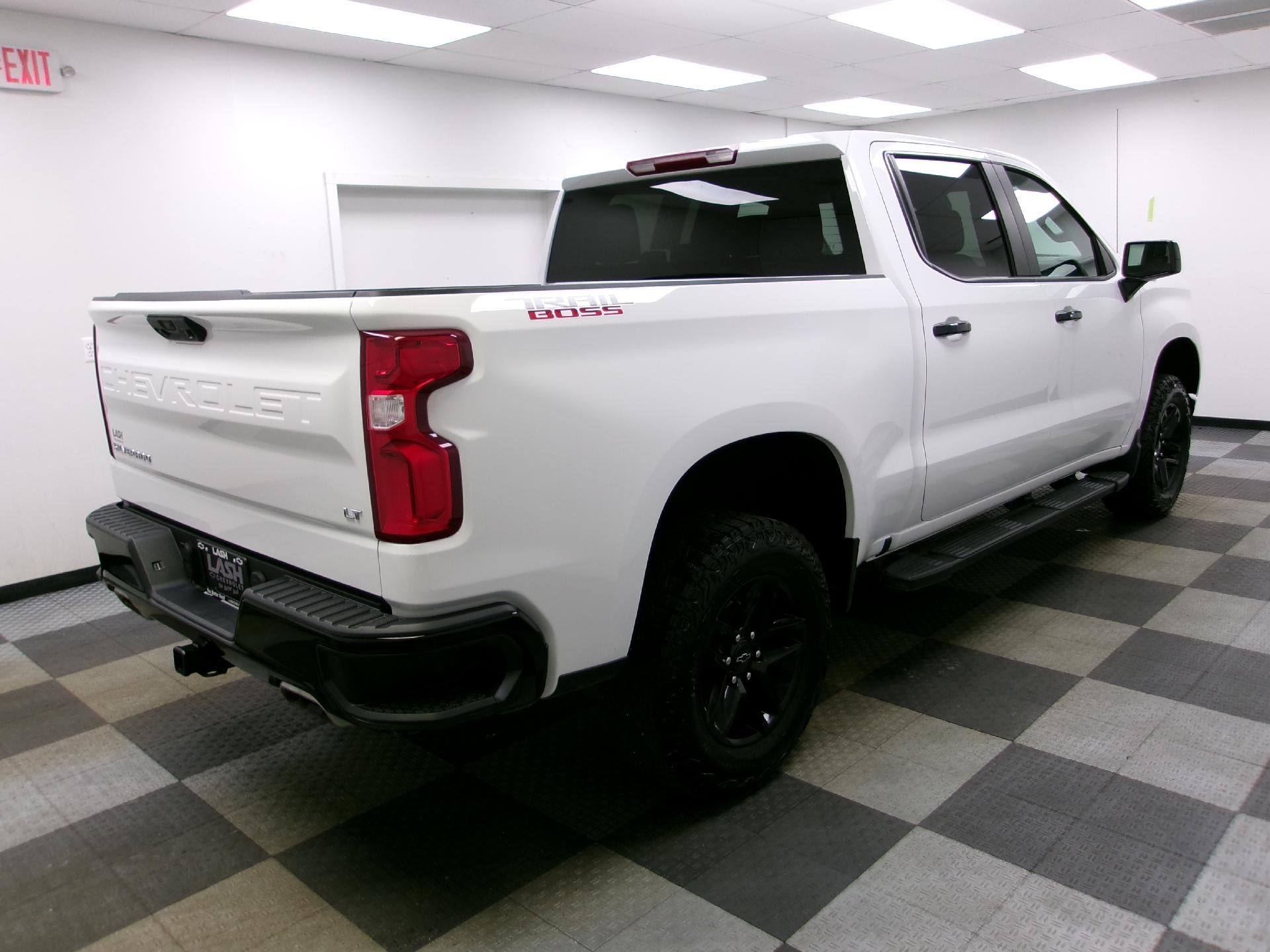 2025 Chevrolet Silverado 1500 Crew Cab Short Box 4-Wheel Drive LT Trail Boss