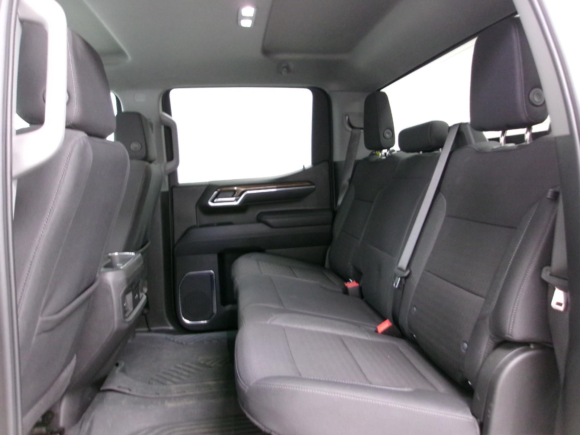 2025 Chevrolet Silverado 1500 Crew Cab Short Box 4-Wheel Drive LT Trail Boss