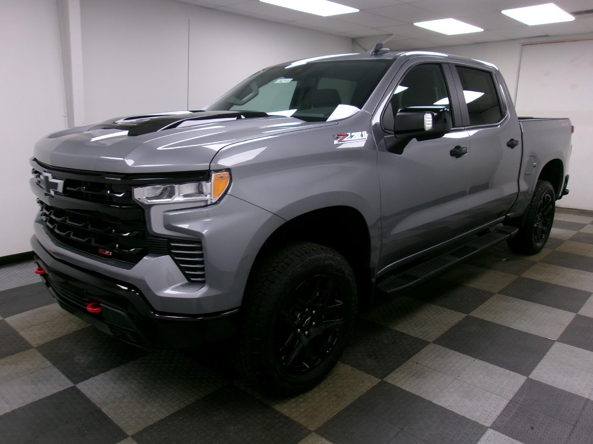 2026 Chevrolet Silverado 1500 Crew Cab Short Box 4-Wheel Drive LT Trail Boss