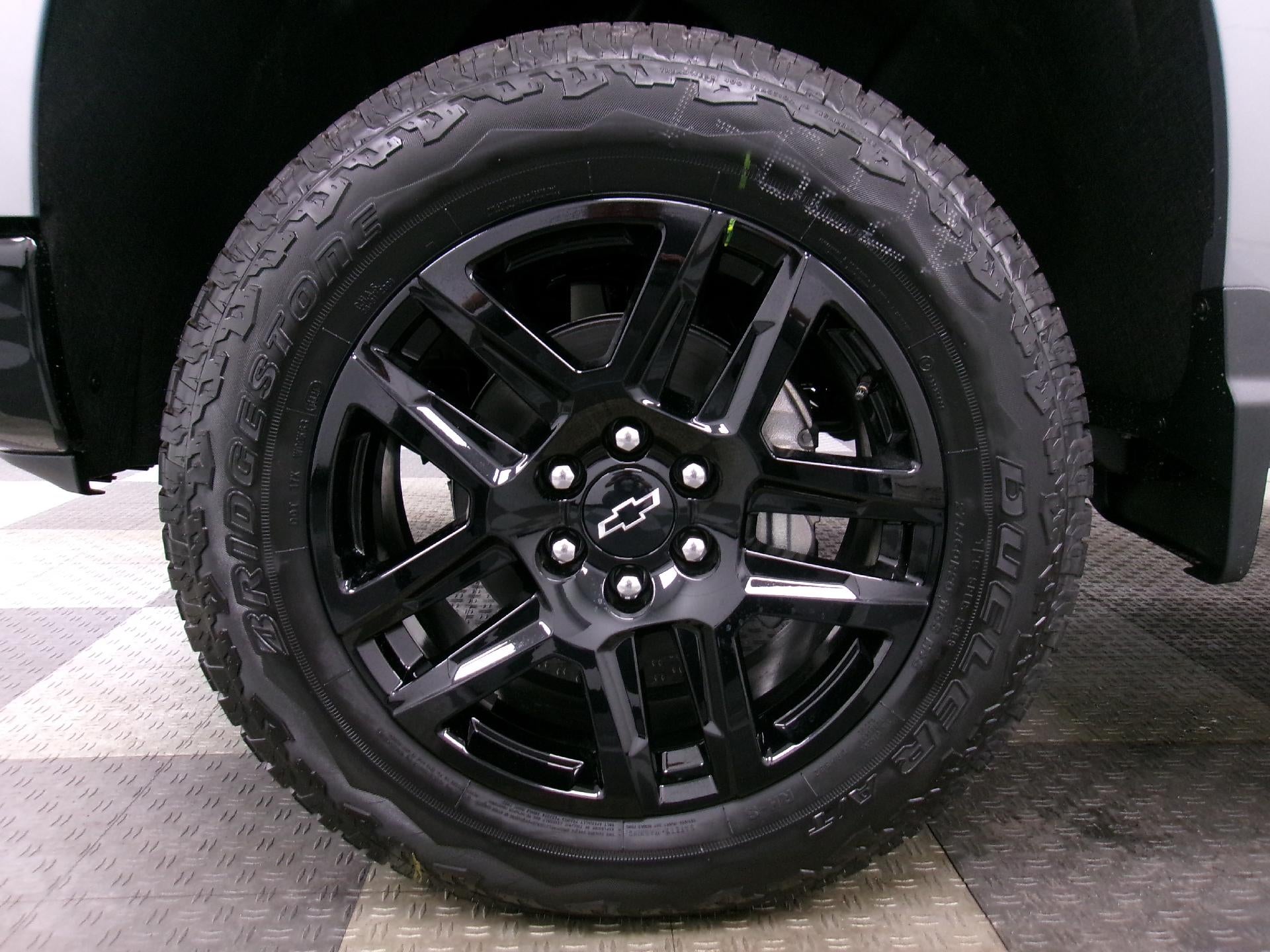 2026 Chevrolet Silverado 1500 Crew Cab Short Box 4-Wheel Drive LT Trail Boss