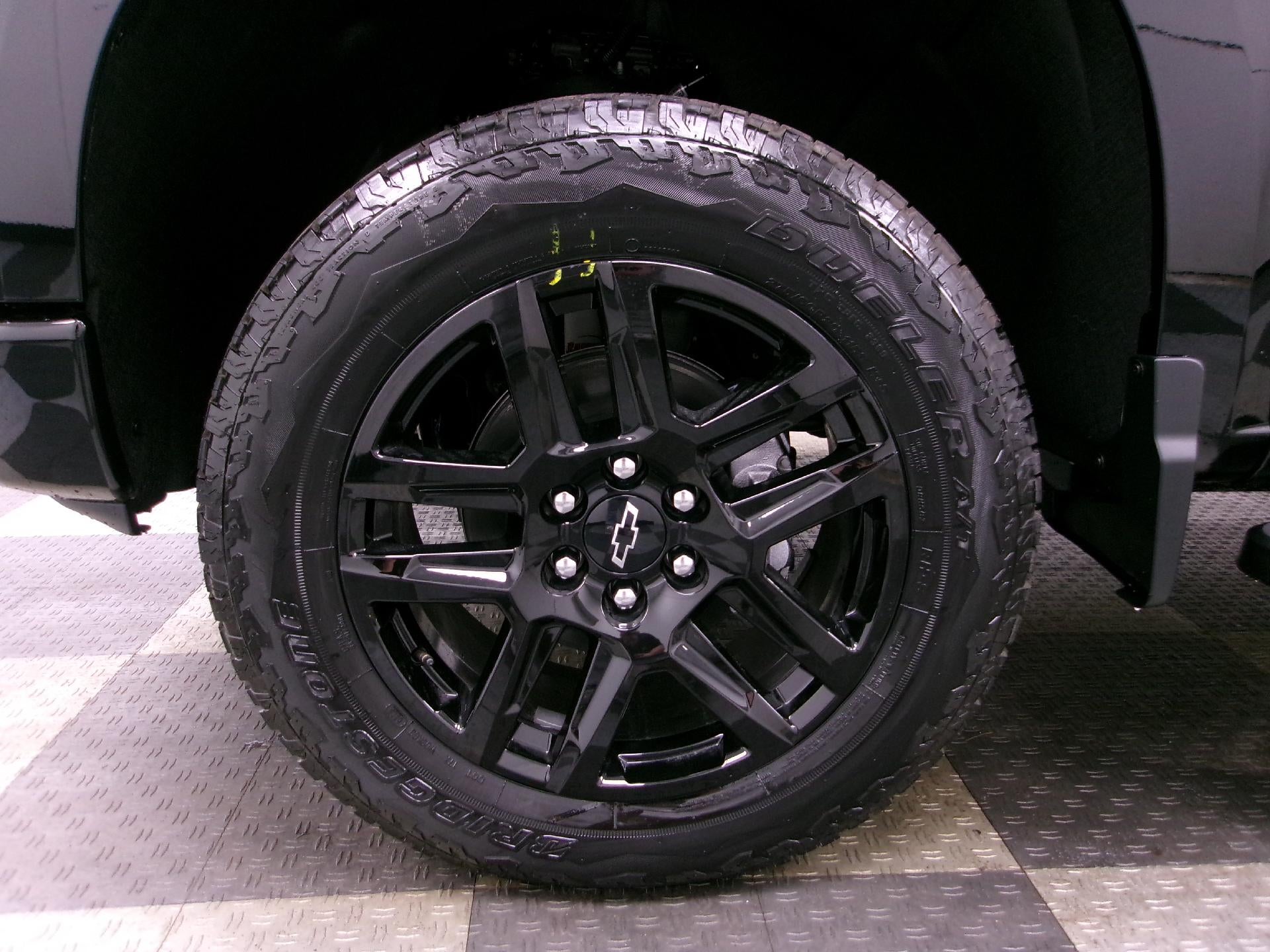 2026 Chevrolet Silverado 1500 Crew Cab Standard Box 4-Wheel Drive LT Trail Boss