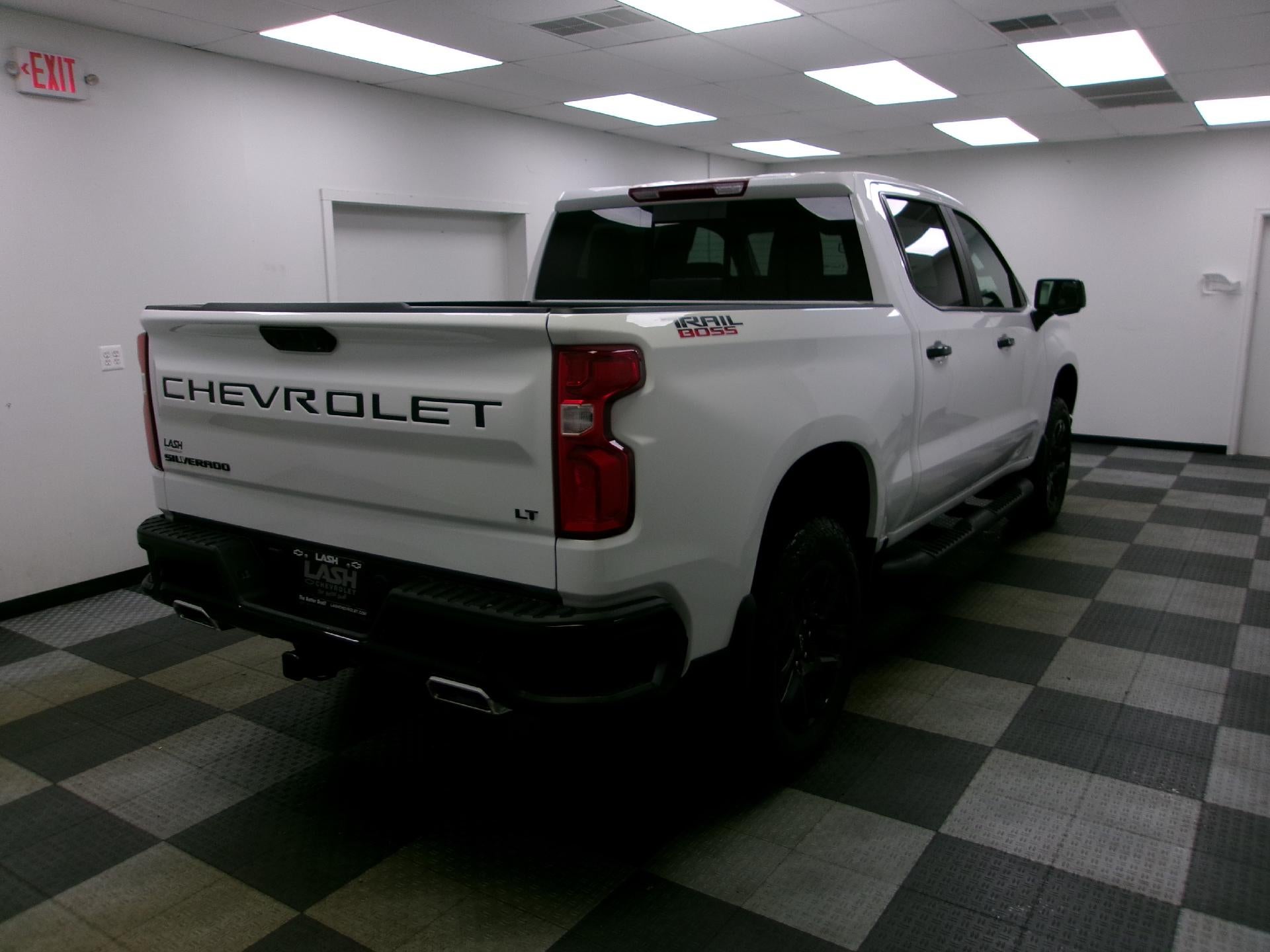 2026 Chevrolet Silverado 1500 Crew Cab Short Box 4-Wheel Drive LT Trail Boss