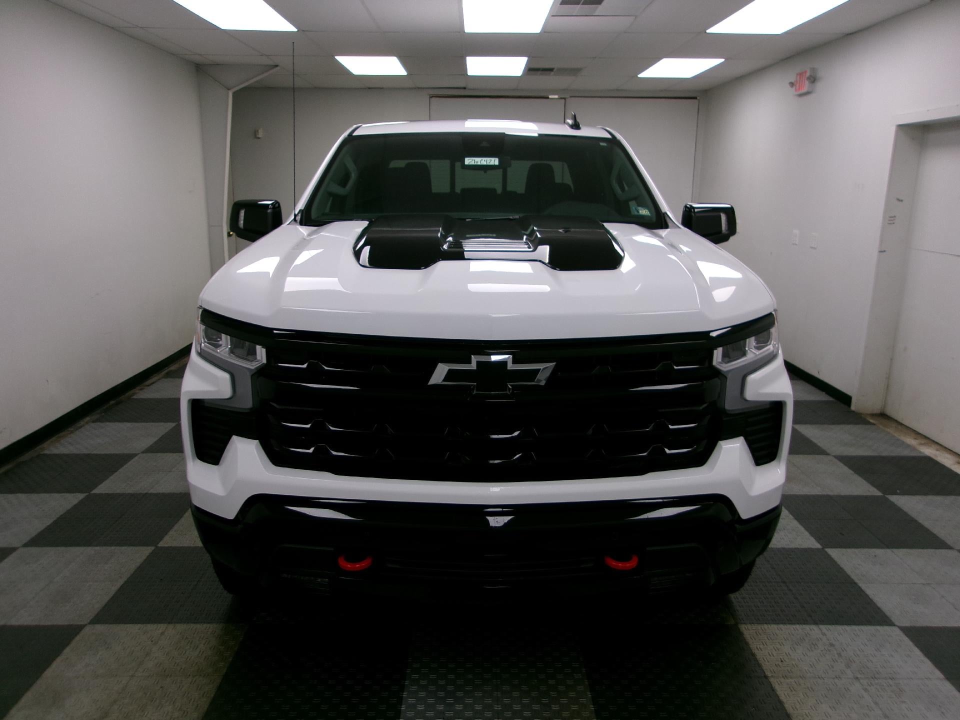 2026 Chevrolet Silverado 1500 Crew Cab Short Box 4-Wheel Drive LT Trail Boss