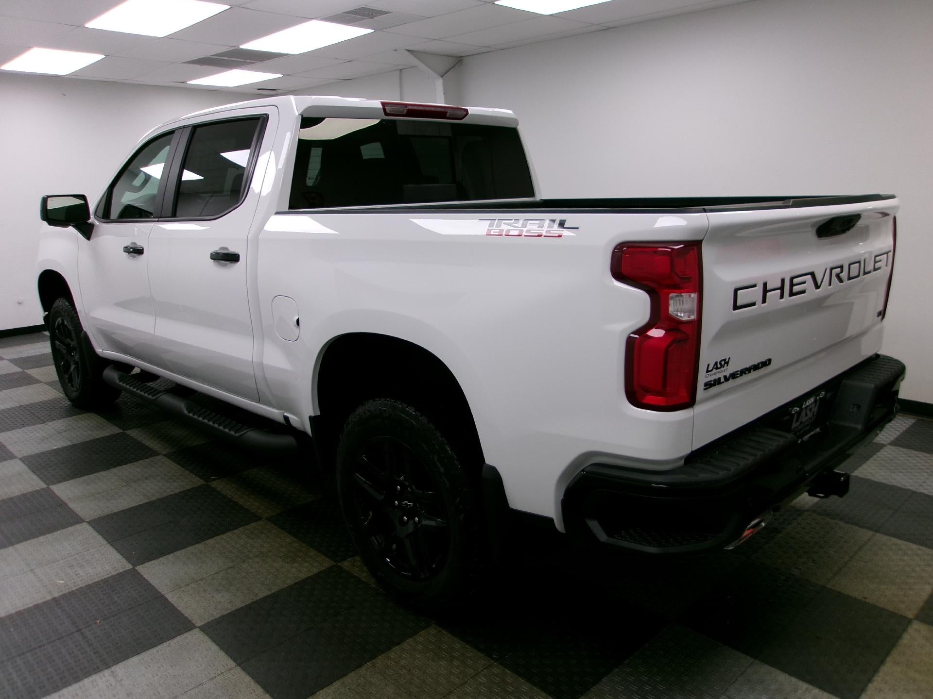 2026 Chevrolet Silverado 1500 Crew Cab Short Box 4-Wheel Drive LT Trail Boss