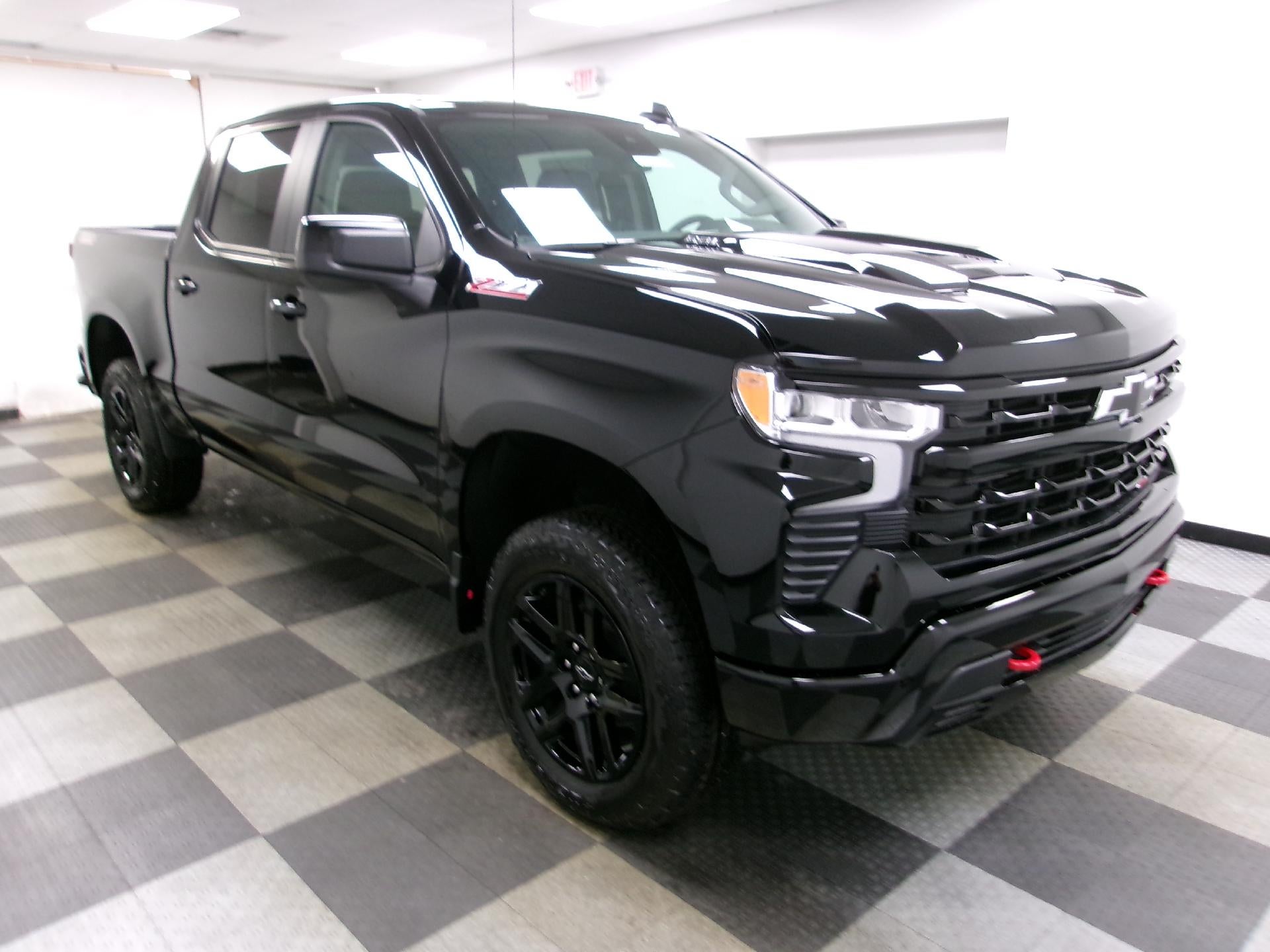 2026 Chevrolet Silverado 1500 Crew Cab Short Box 4-Wheel Drive LT Trail Boss