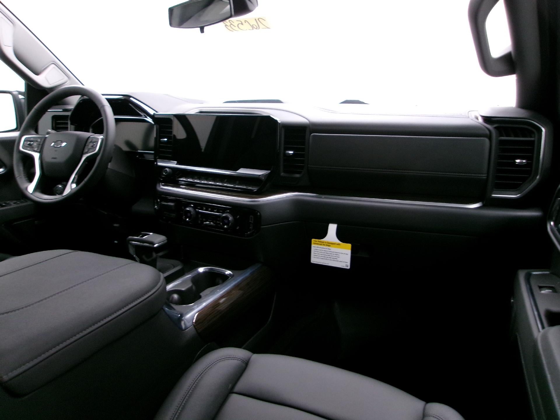 2026 Chevrolet Silverado 1500 Crew Cab Short Box 4-Wheel Drive LT Trail Boss