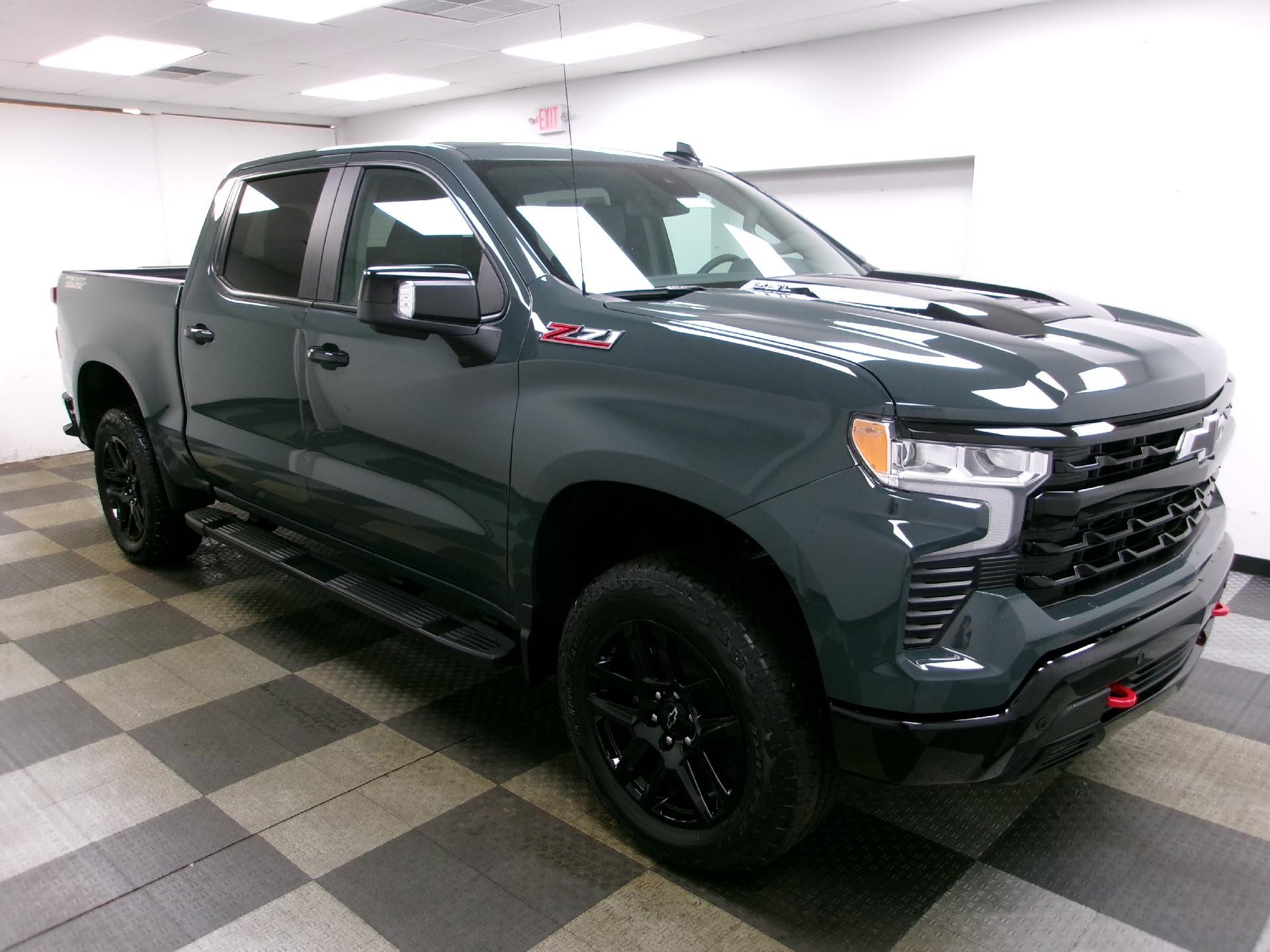 2026 Chevrolet Silverado 1500 Crew Cab Short Box 4-Wheel Drive LT Trail Boss