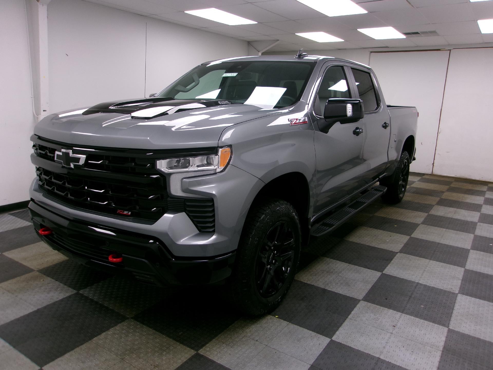 2026 Chevrolet Silverado 1500 Crew Cab Standard Box 4-Wheel Drive LT Trail Boss