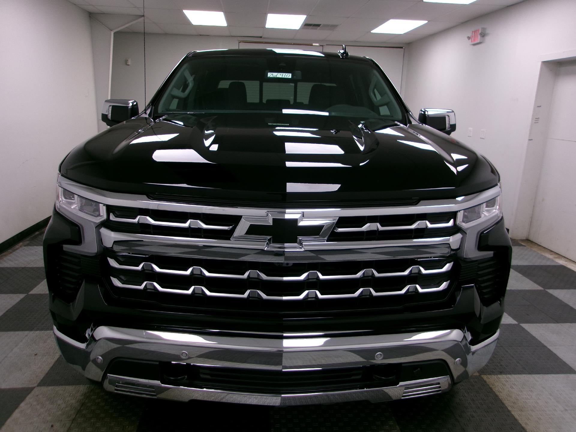 2026 Chevrolet Silverado 1500 Crew Cab Short Box 4-Wheel Drive LTZ