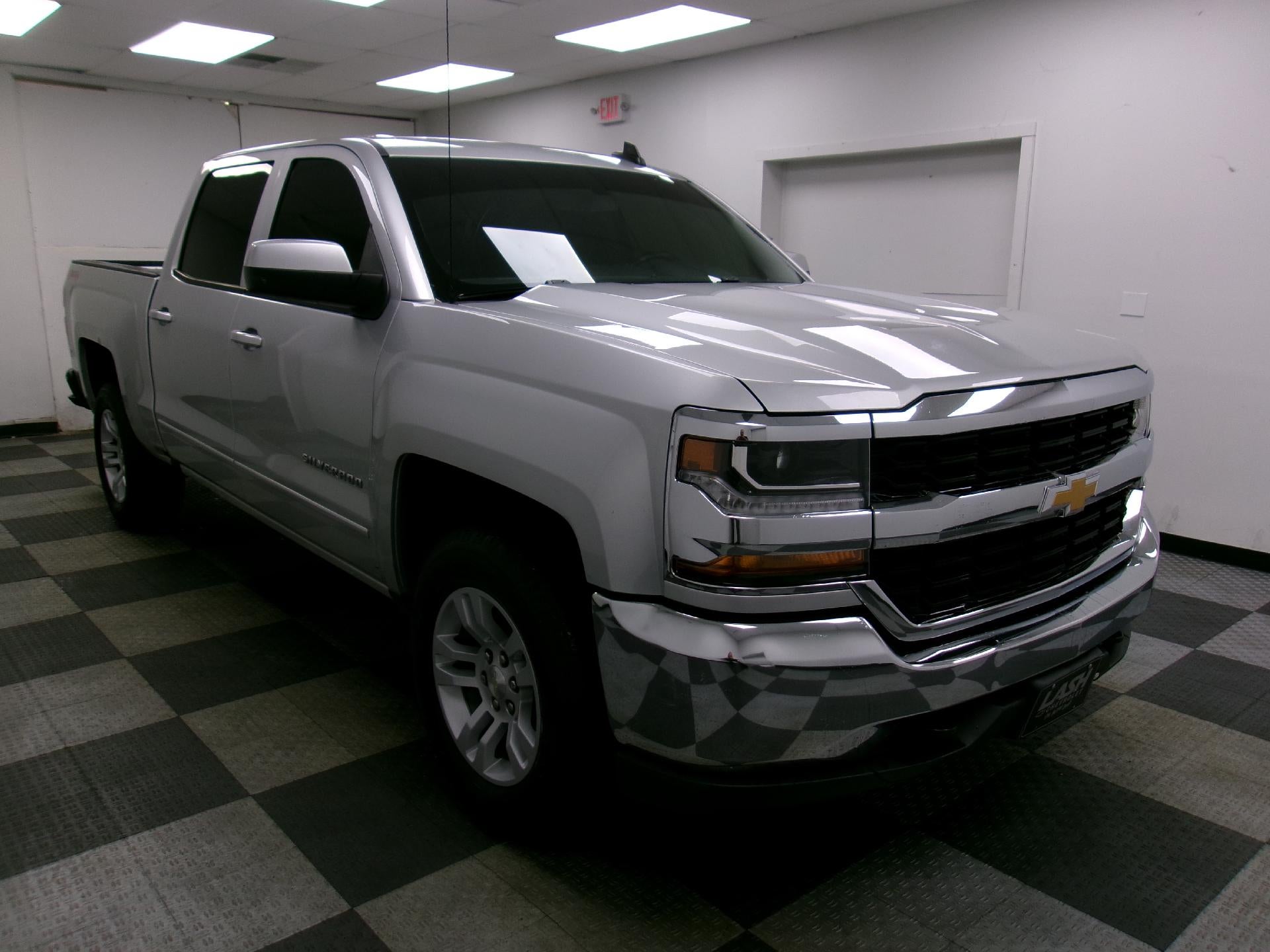 2017 Chevrolet Silverado 1500 Crew Cab Short Box 4-Wheel Drive LT