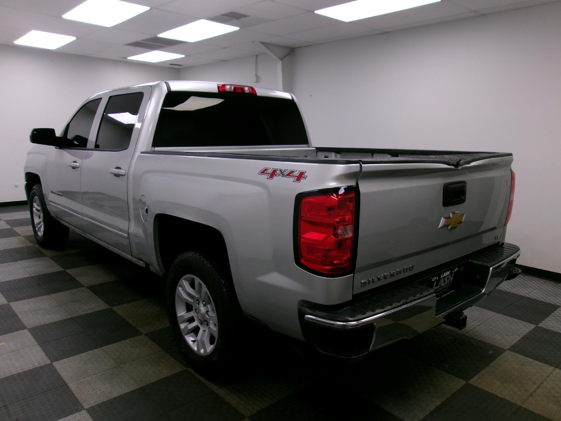 2017 Chevrolet Silverado 1500 Crew Cab Short Box 4-Wheel Drive LT