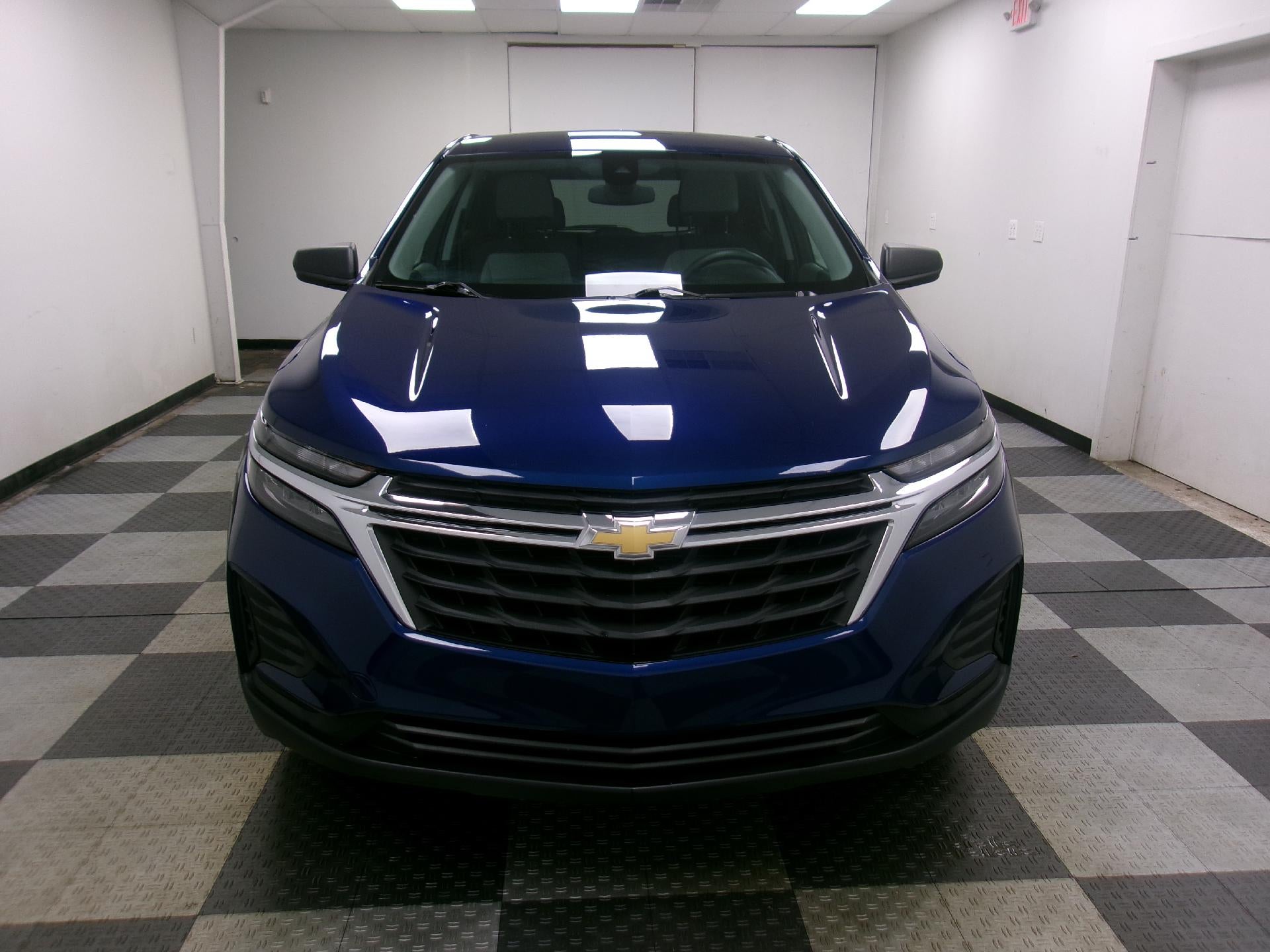 2023 Chevrolet Equinox AWD 4dr LS w/1FL