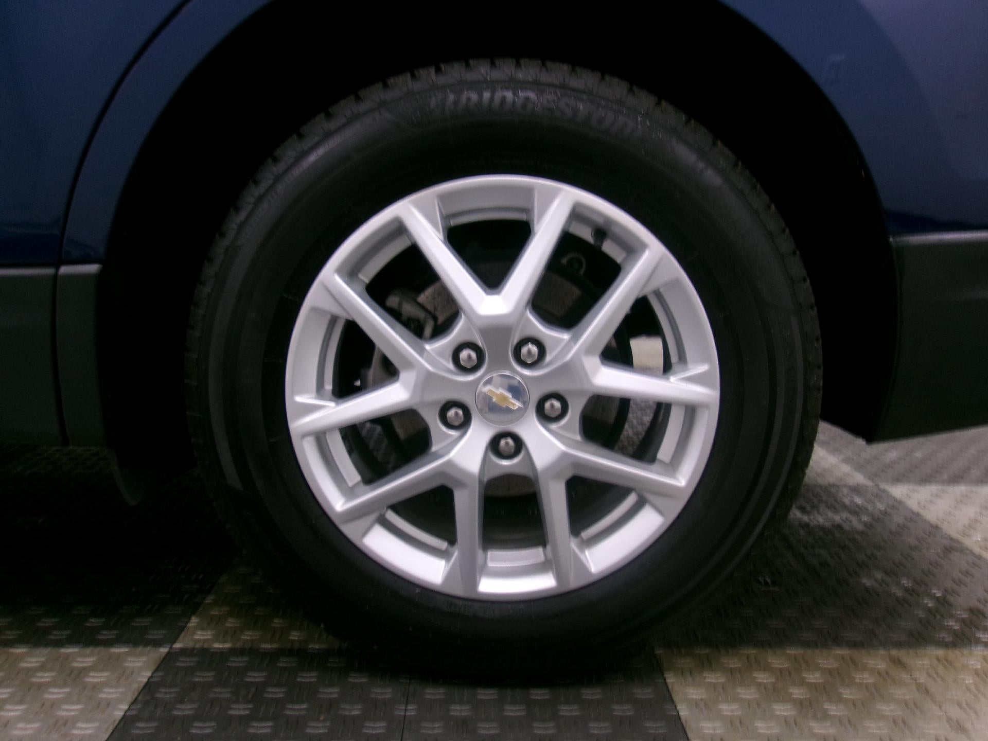 2023 Chevrolet Equinox AWD 4dr LS w/1FL