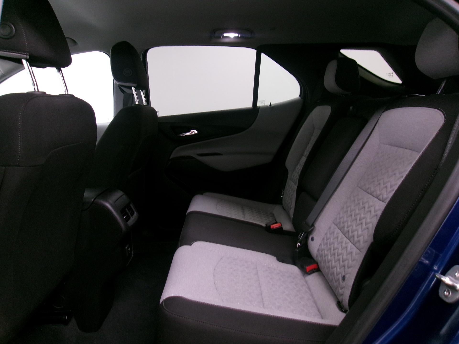 2023 Chevrolet Equinox AWD 4dr LS w/1FL