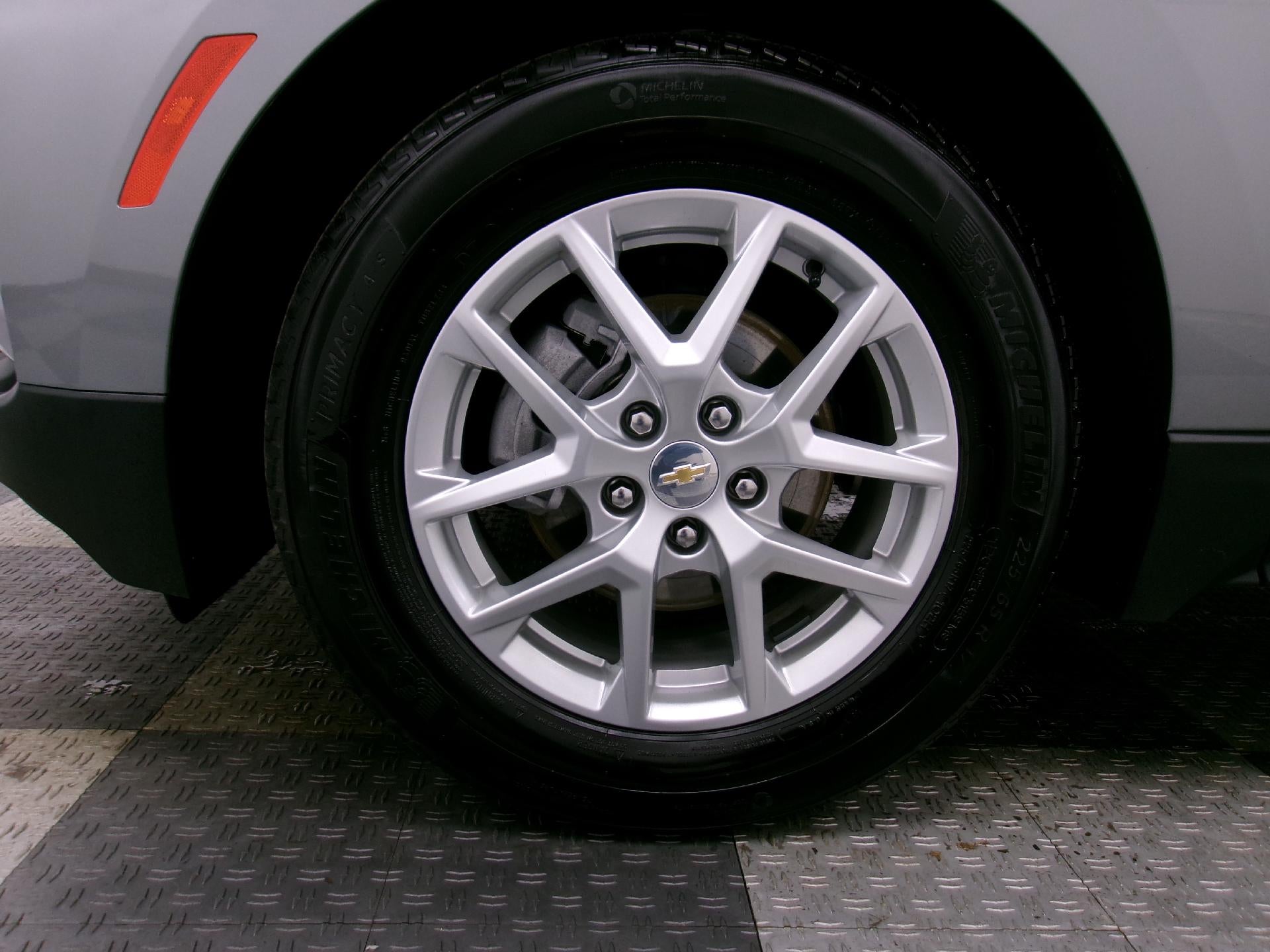 2024 Chevrolet Equinox FWD LT