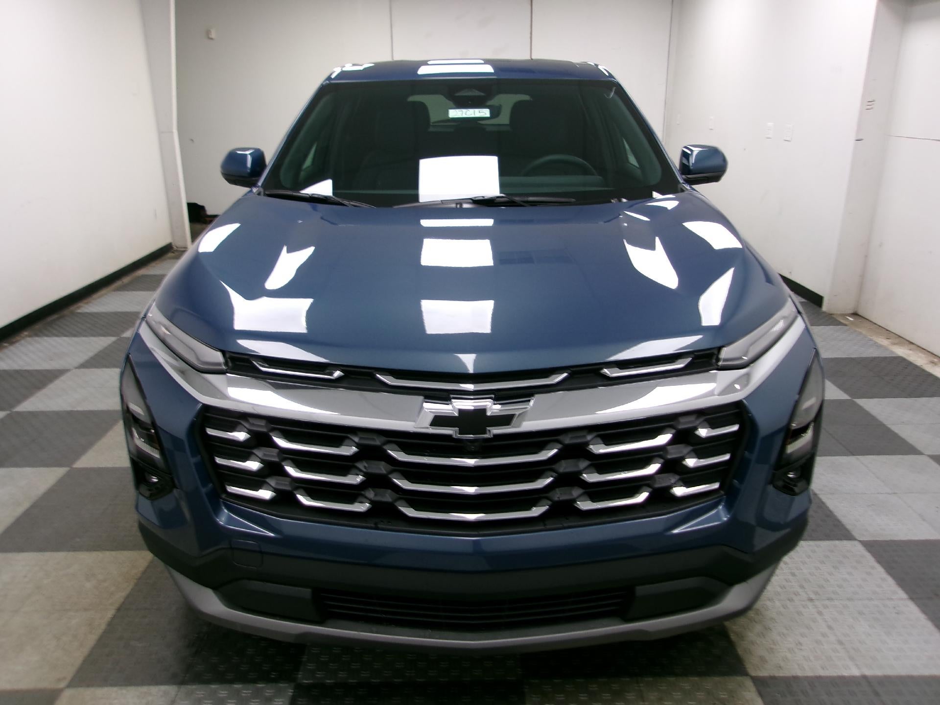 2027 Chevrolet Equinox AWD LT