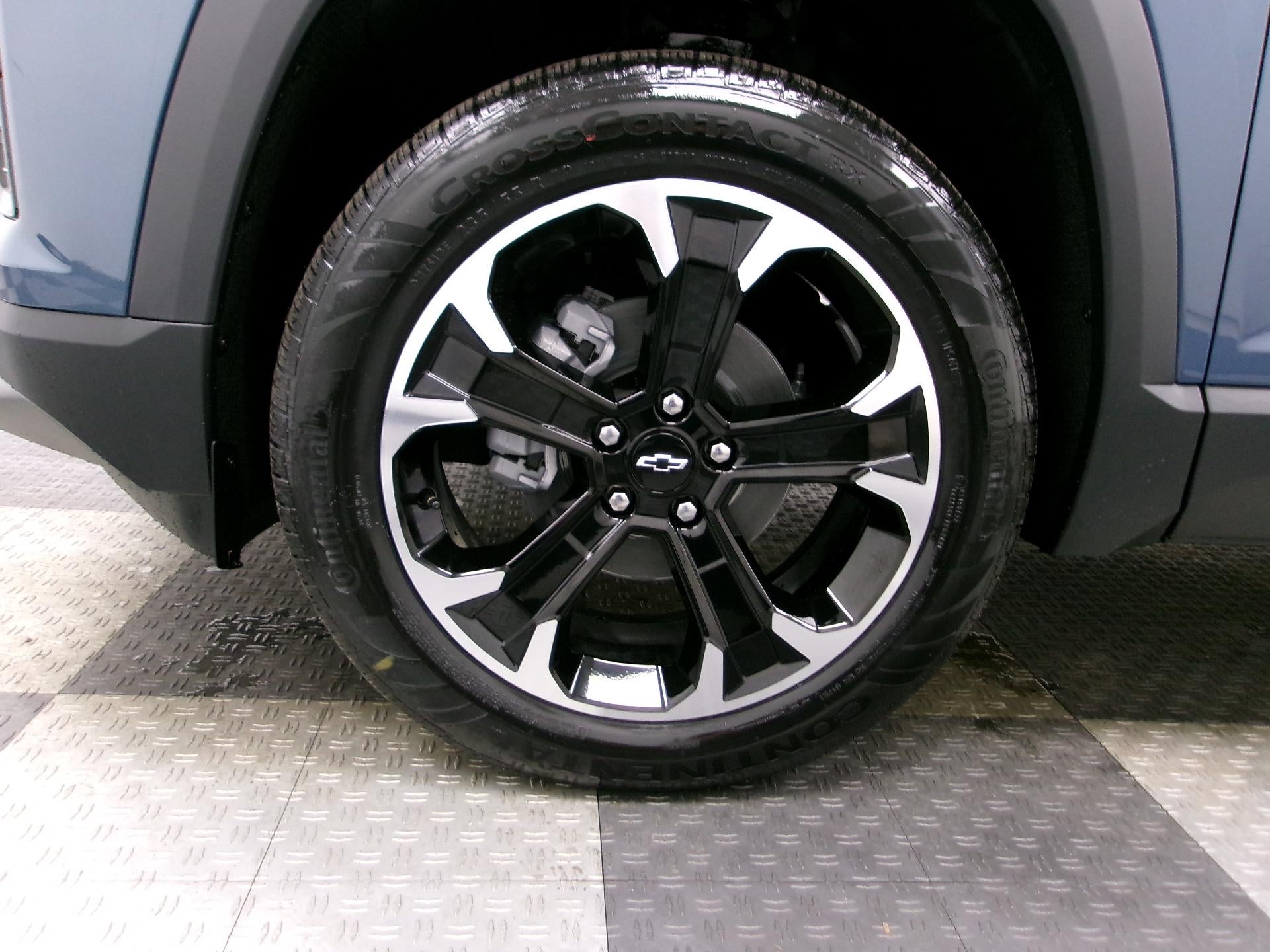2027 Chevrolet Equinox AWD LT