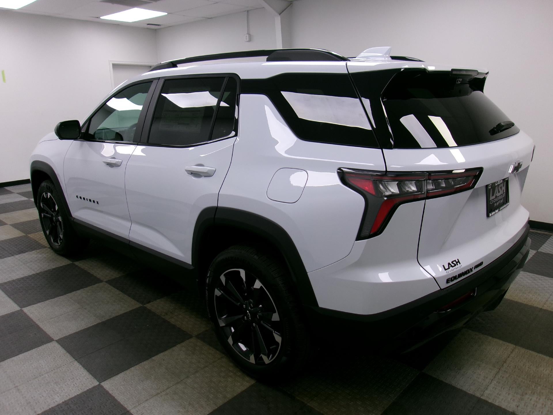 2027 Chevrolet Equinox AWD RS