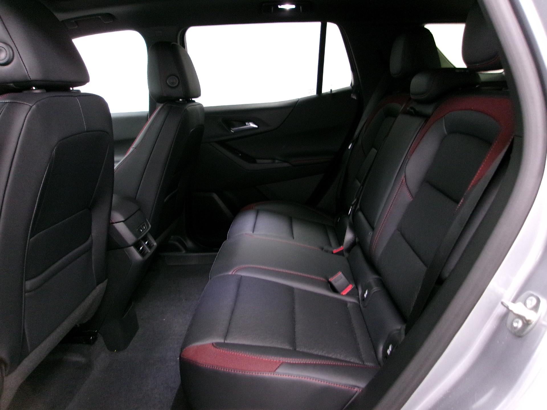 2027 Chevrolet Equinox AWD RS