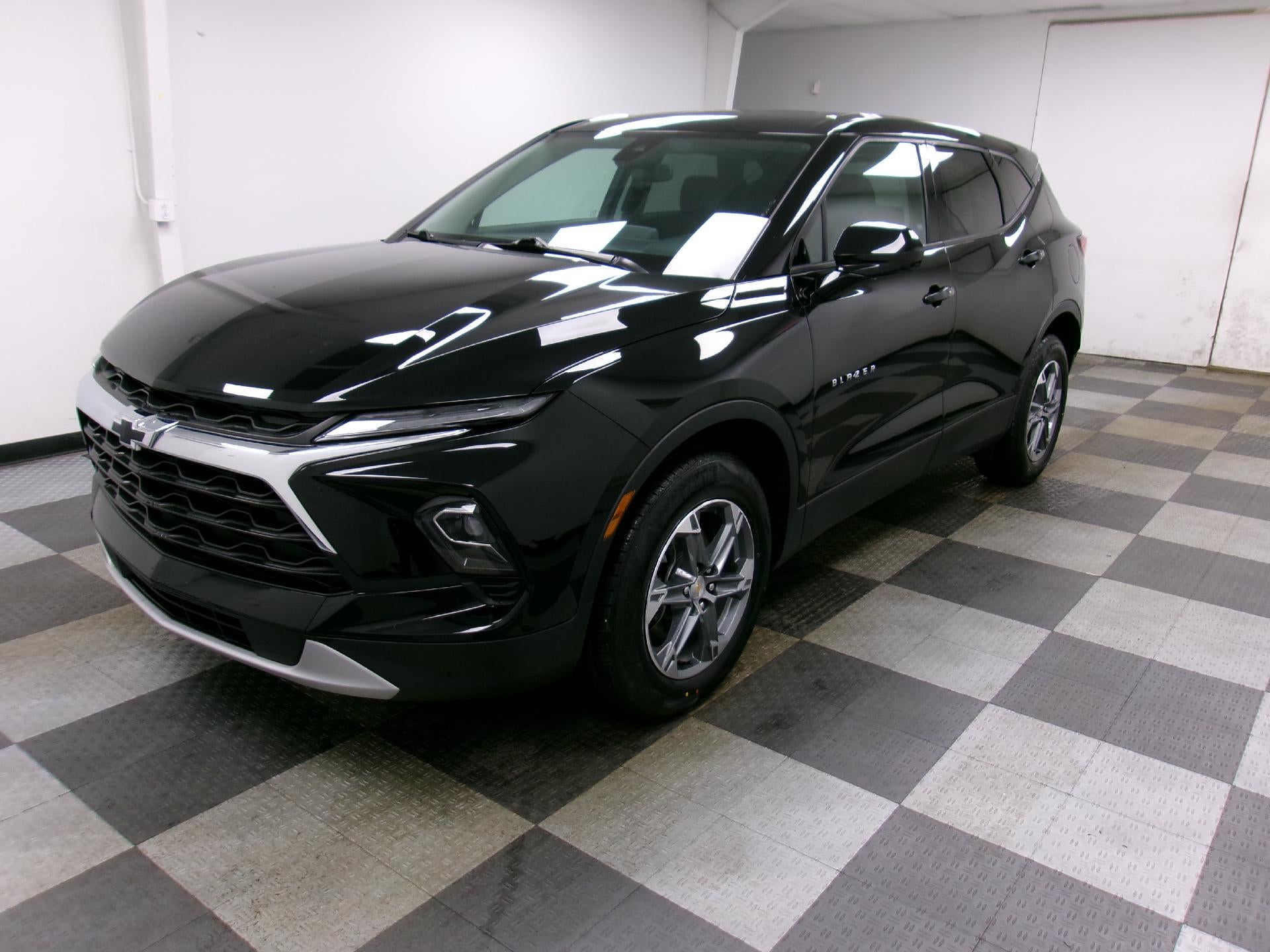 2023 Chevrolet Blazer AWD 4dr LT w/2LT