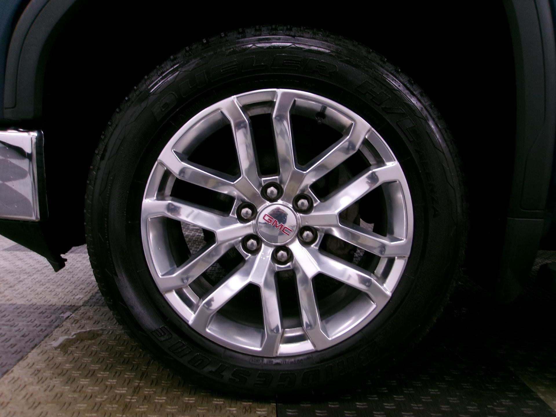 2019 GMC Sierra 1500 Crew Cab Short Box 4-Wheel Drive SLT