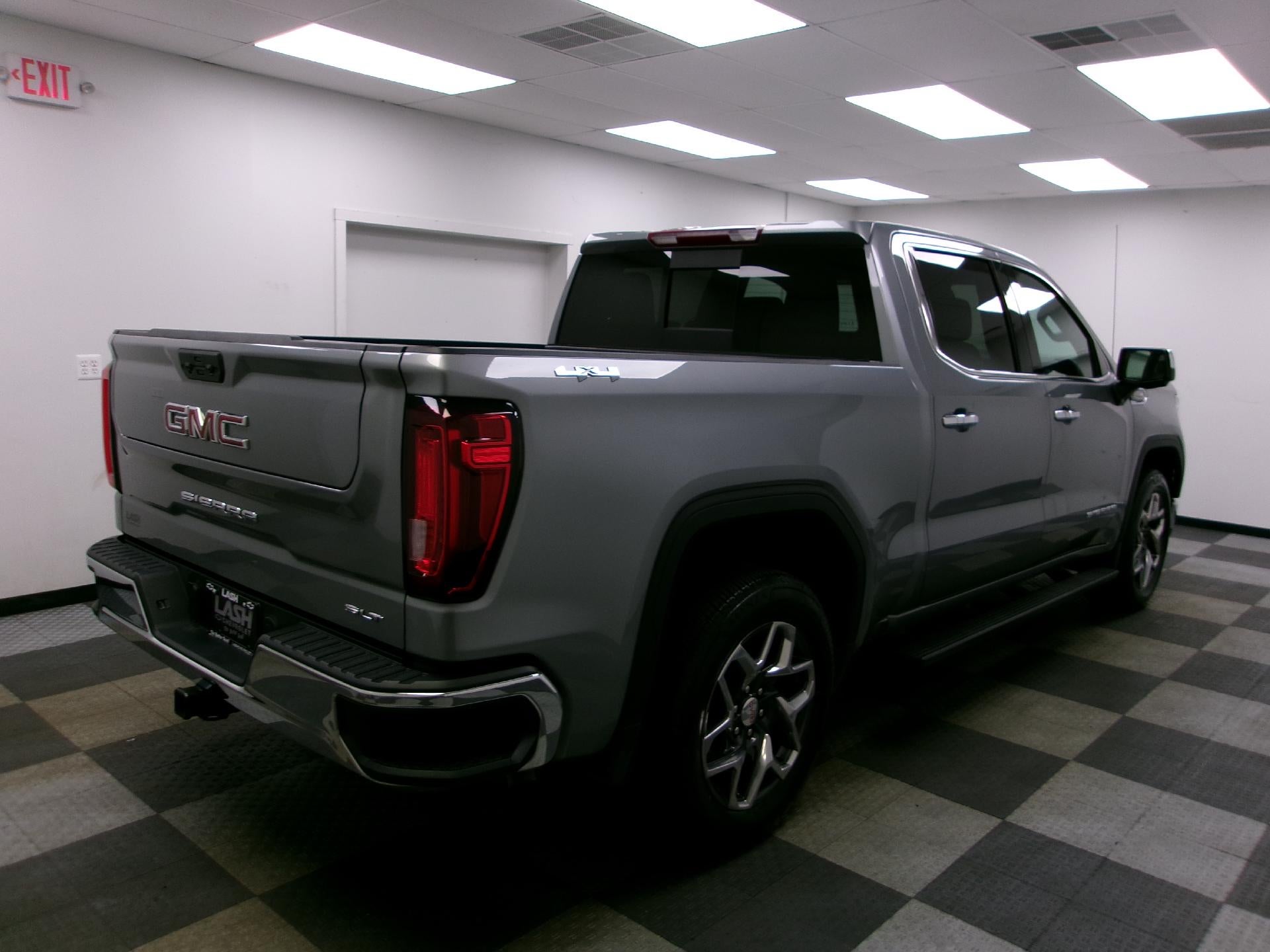 2024 GMC Sierra 1500 Crew Cab Short Box 4-Wheel Drive SLT
