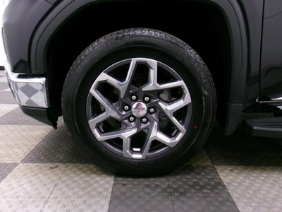 2022 GMC Sierra 1500 Crew Cab Short Box 4-Wheel Drive SLT