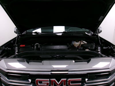 2022 GMC Sierra 1500 Crew Cab Short Box 4-Wheel Drive SLT