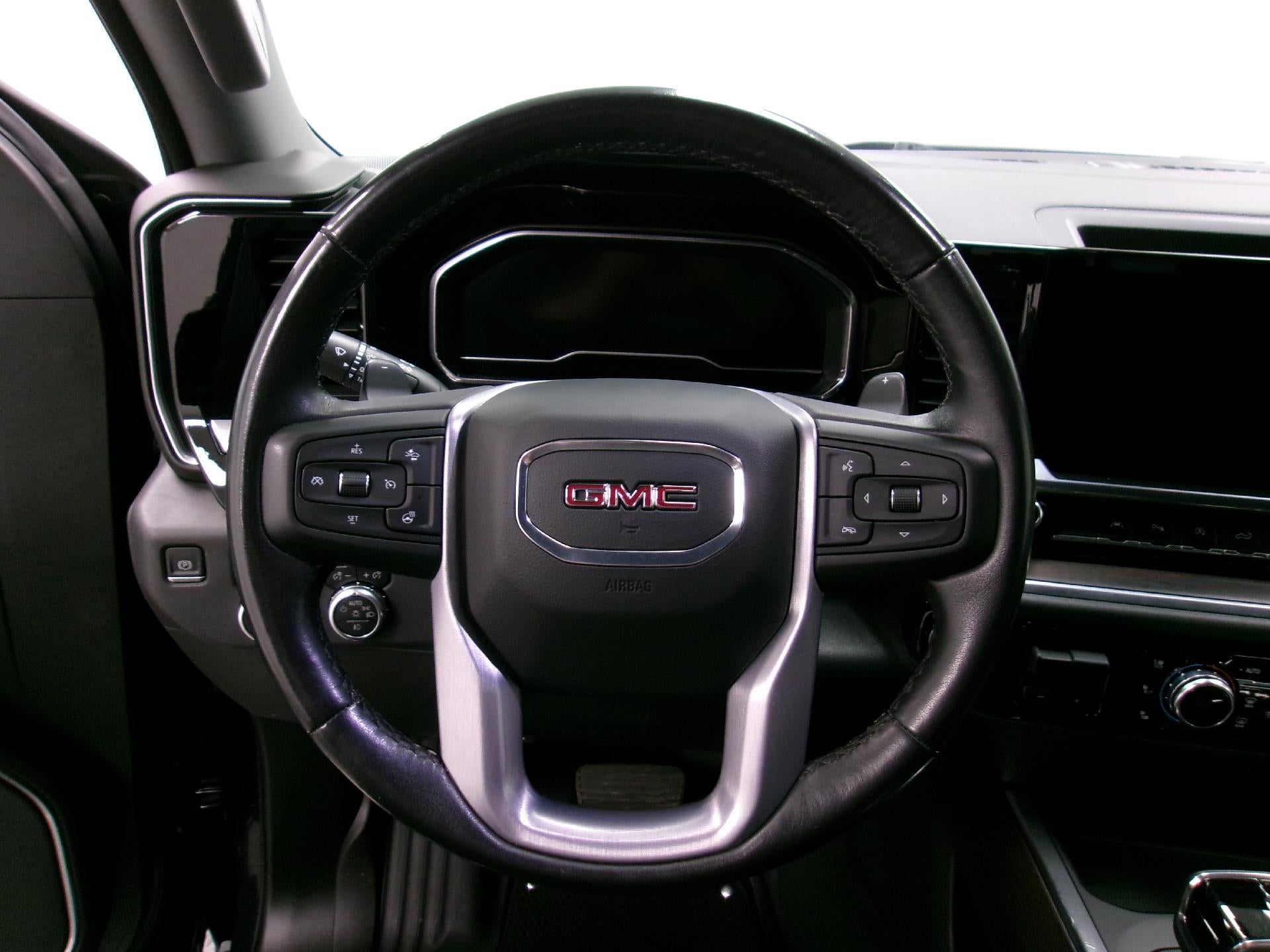 2022 GMC Sierra 1500 Crew Cab Short Box 4-Wheel Drive SLT